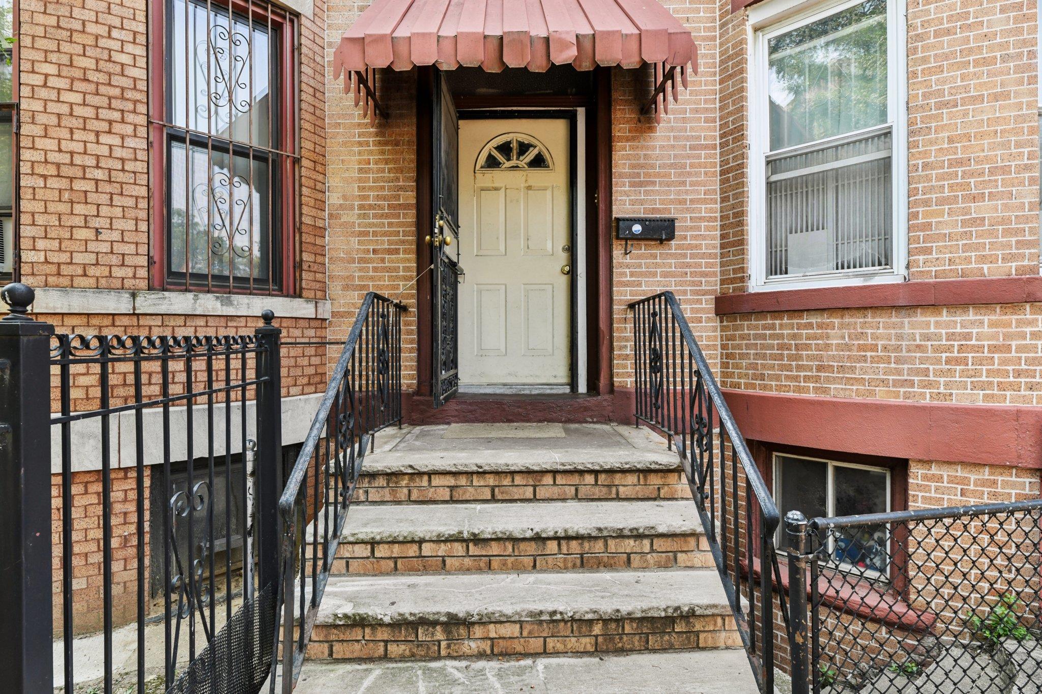 14 E 31st Street