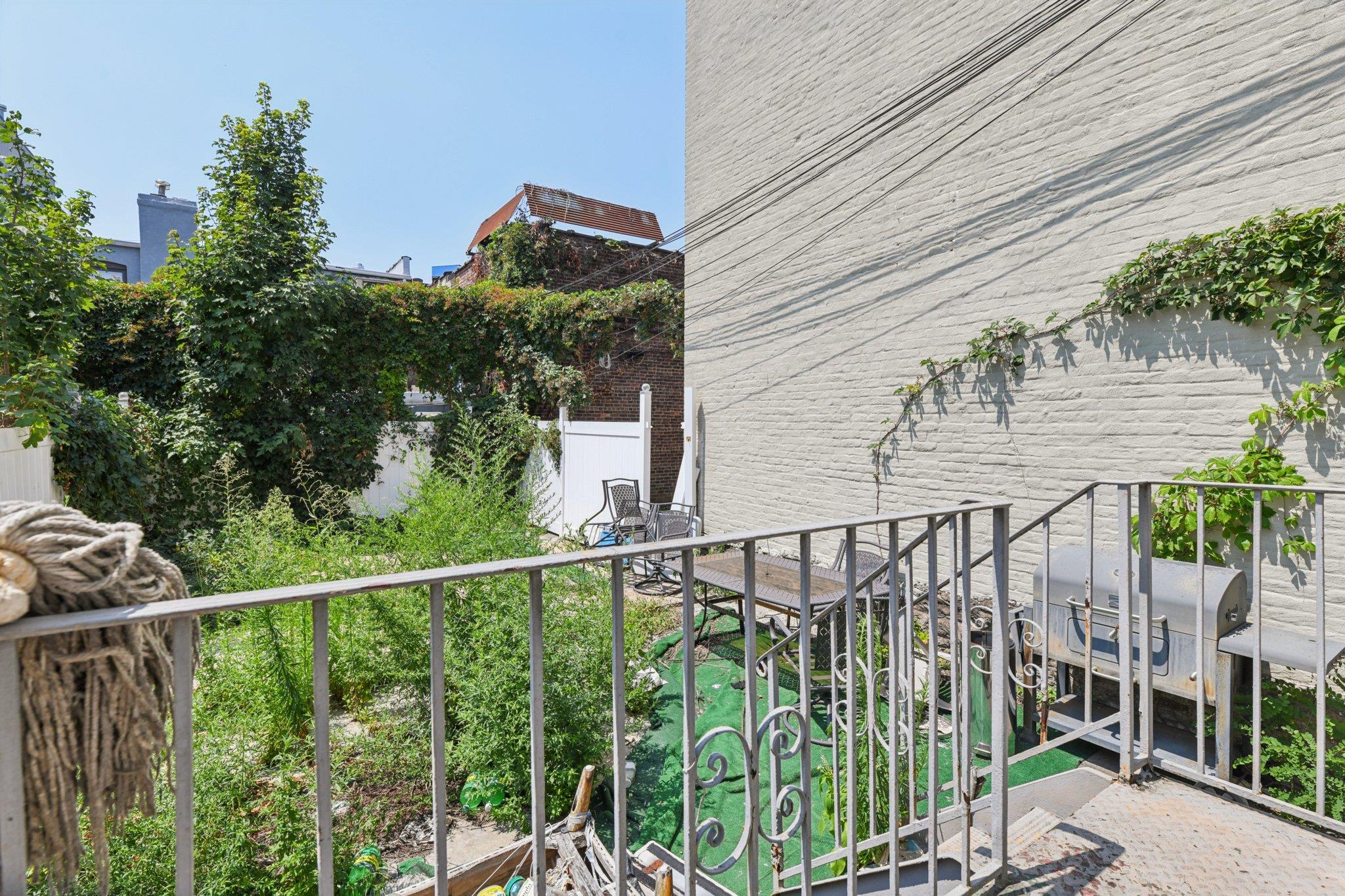 14 E 31st Street