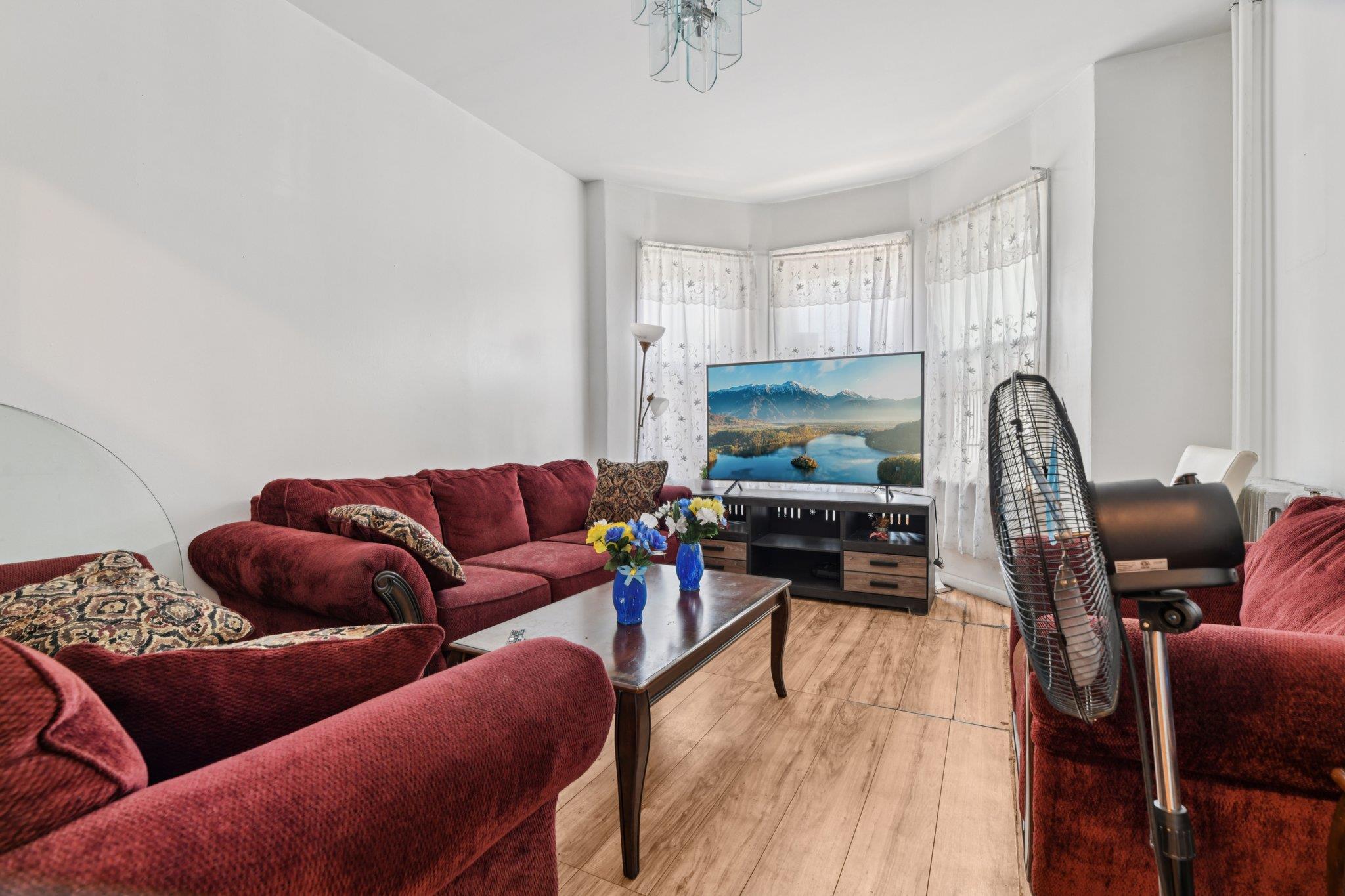 14 E 31st Street