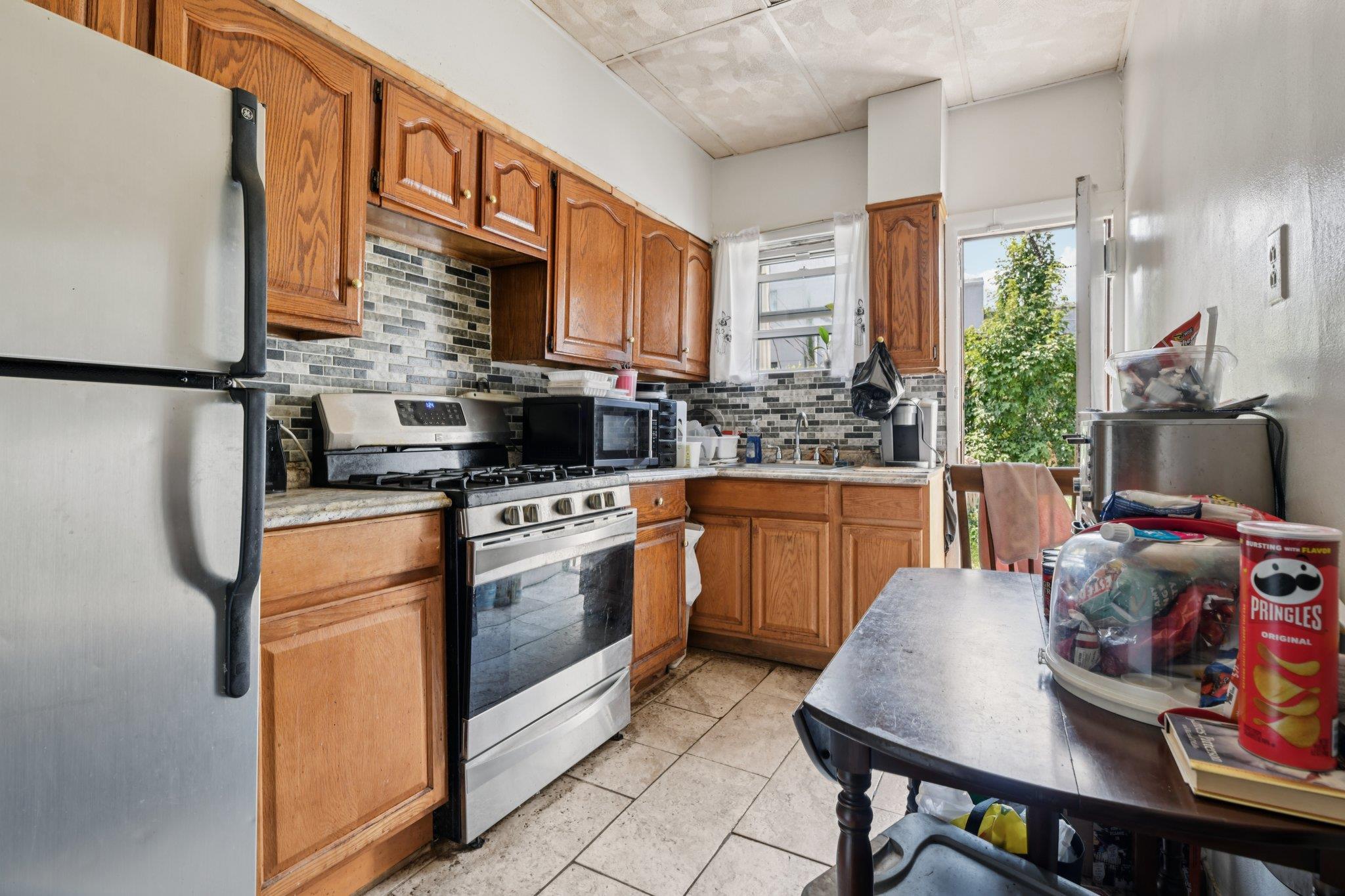 14 E 31st Street