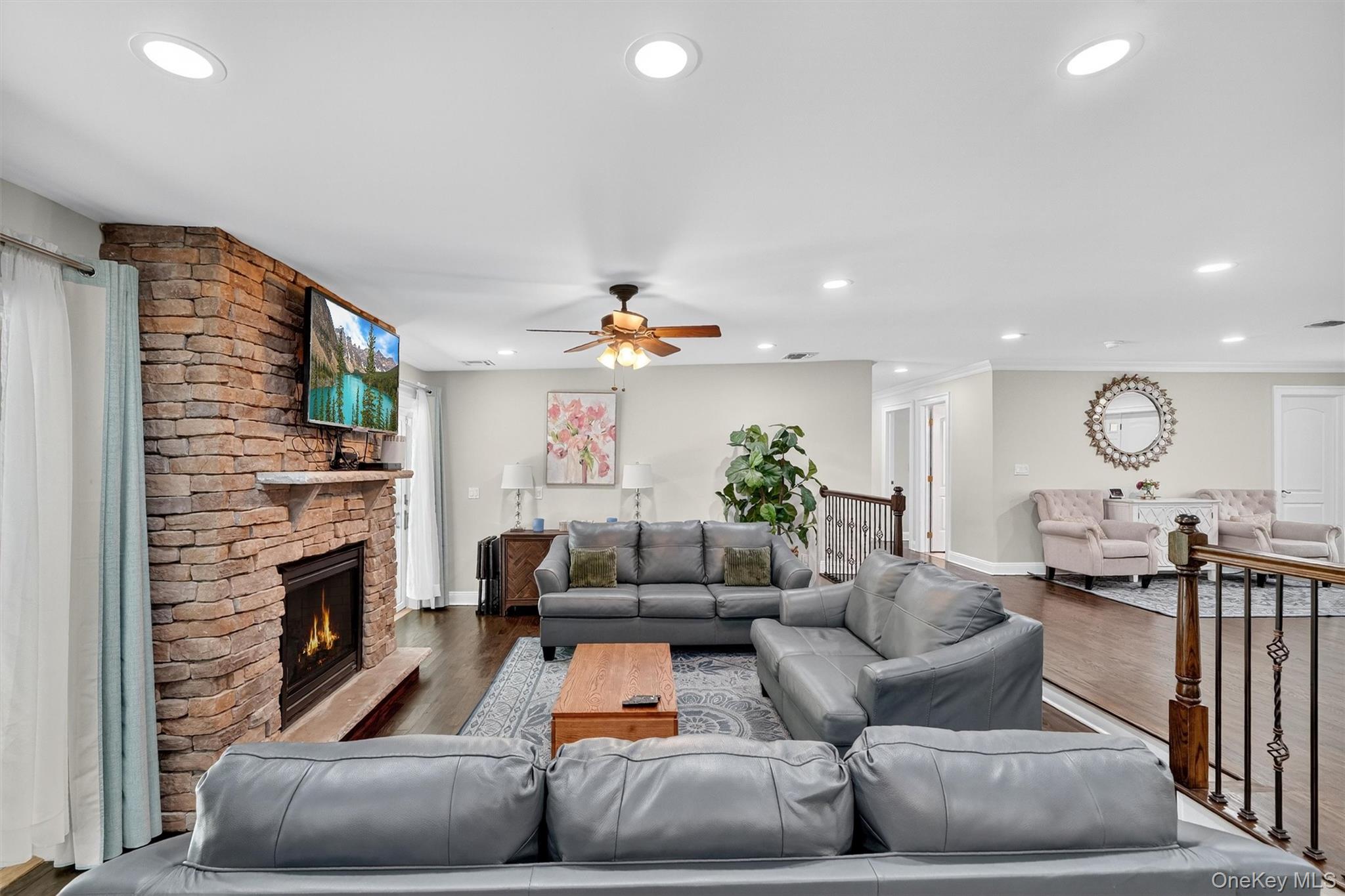 6 Gail Drive