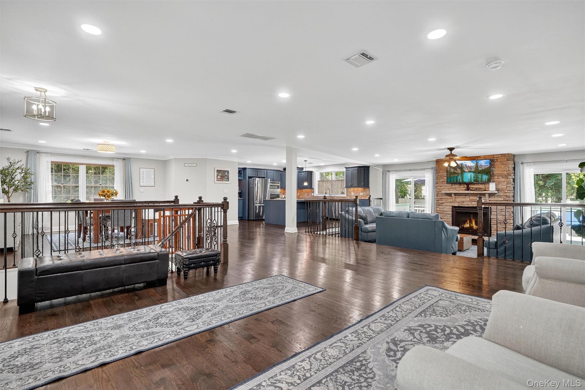 6 Gail Drive