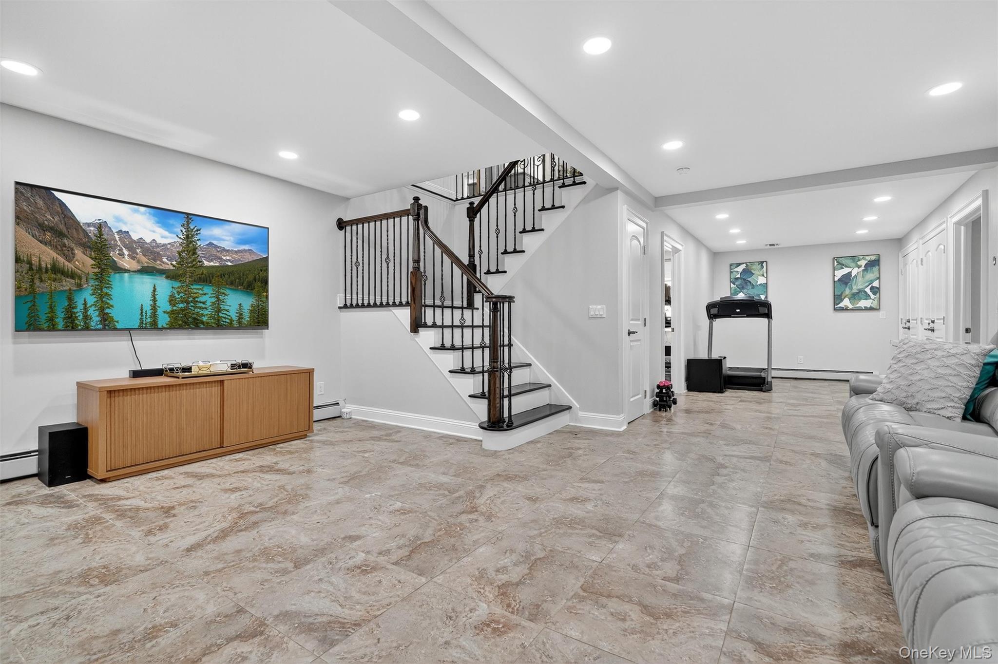 6 Gail Drive