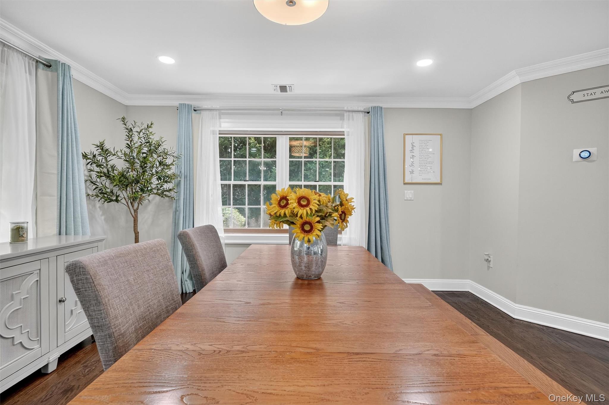 6 Gail Drive