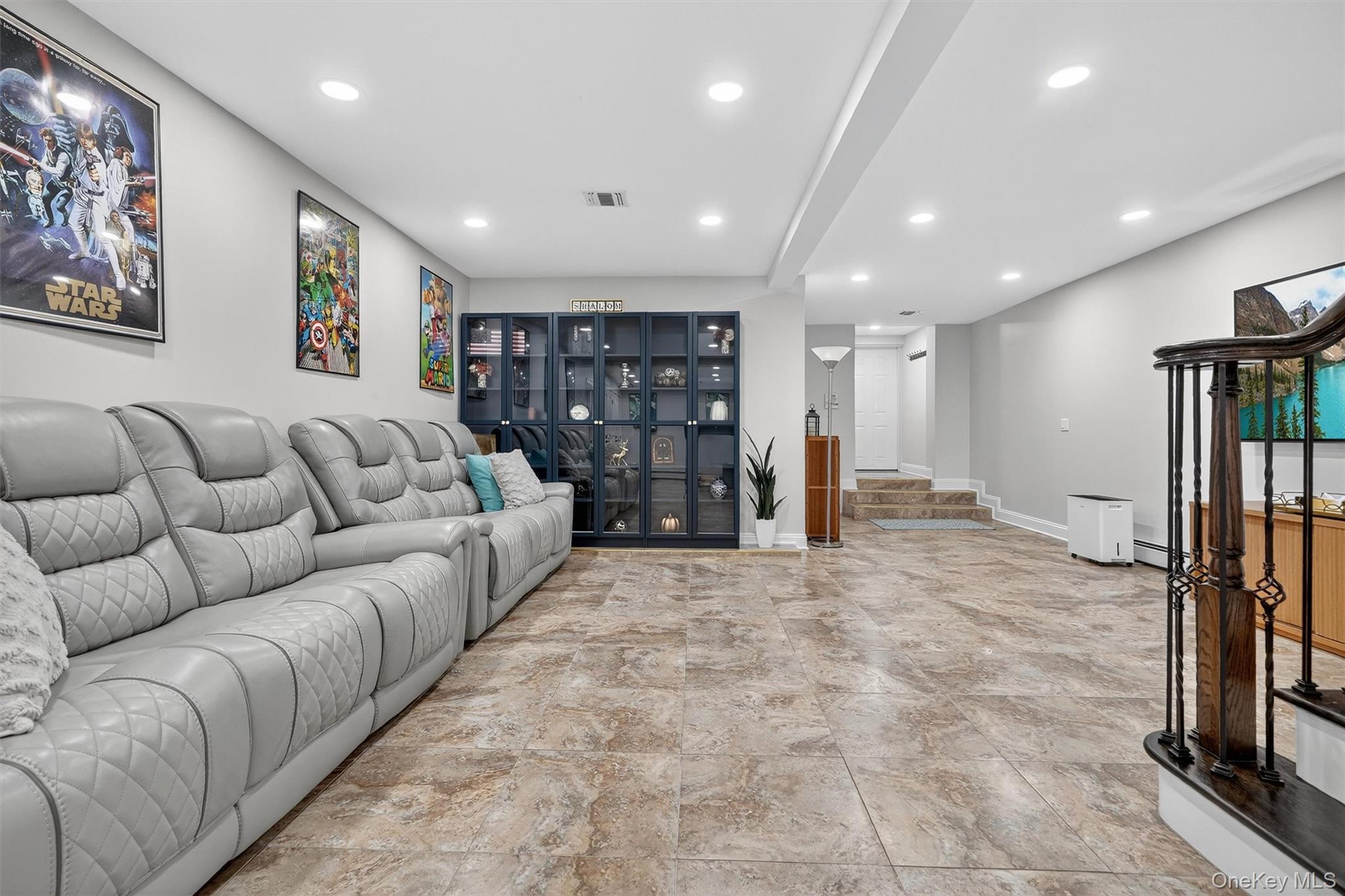 6 Gail Drive