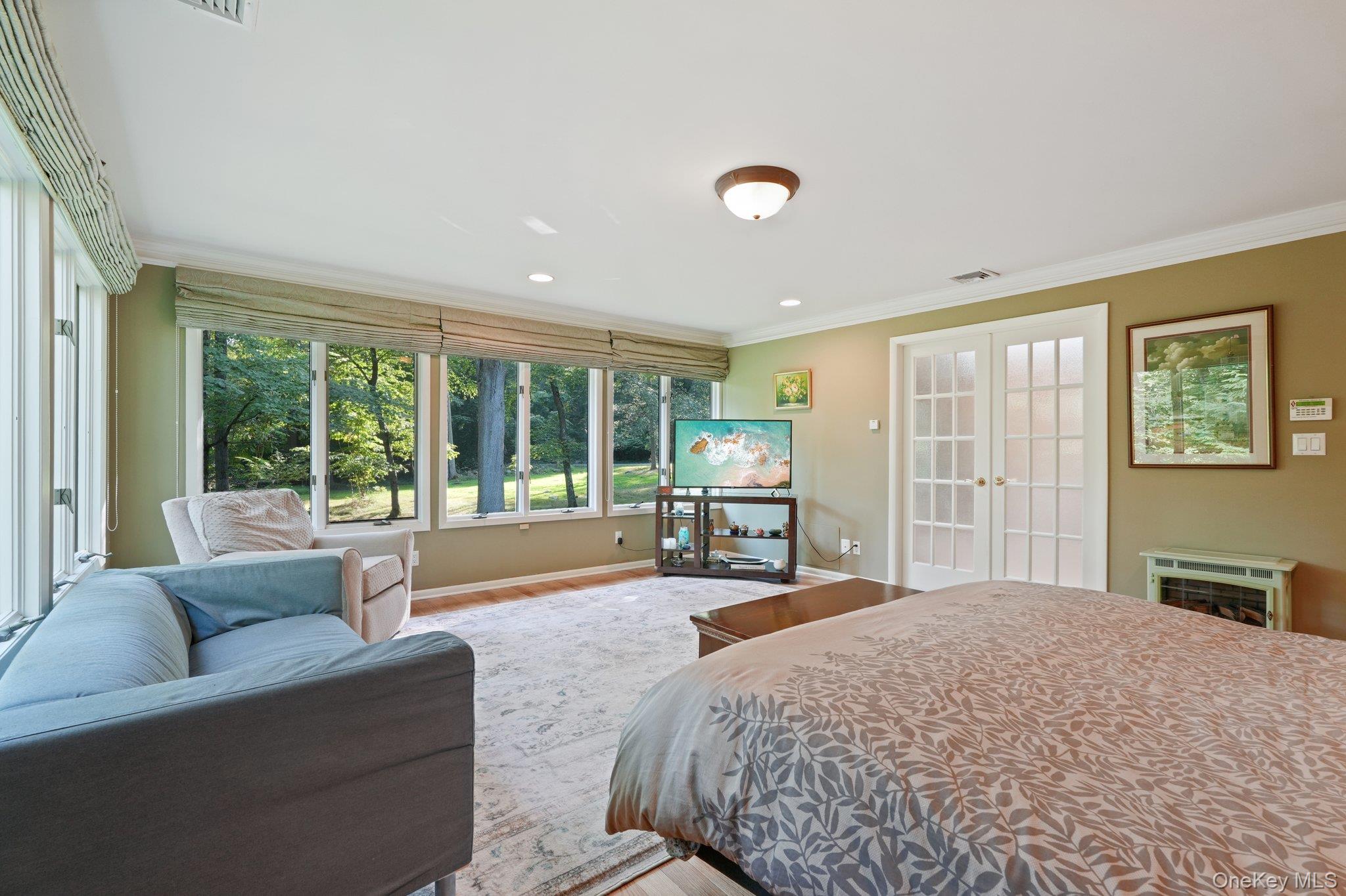 11 Old Phillips Hill Road