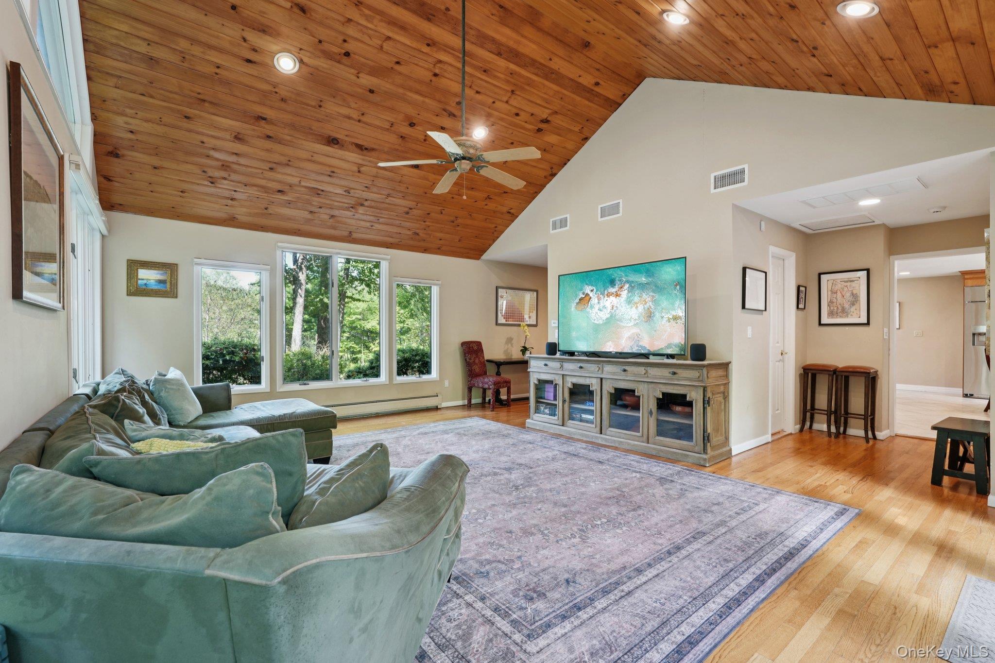 11 Old Phillips Hill Road