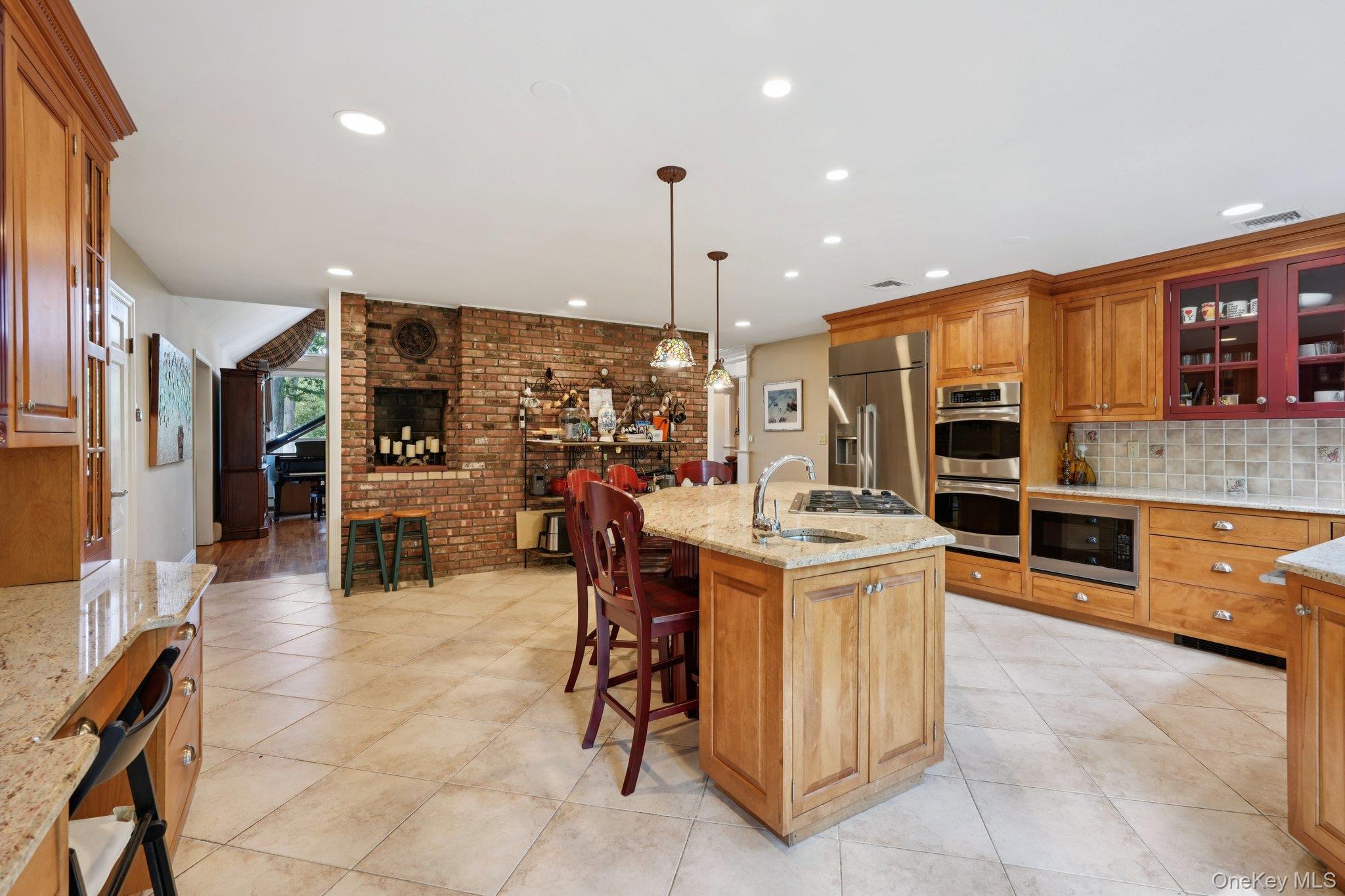 11 Old Phillips Hill Road