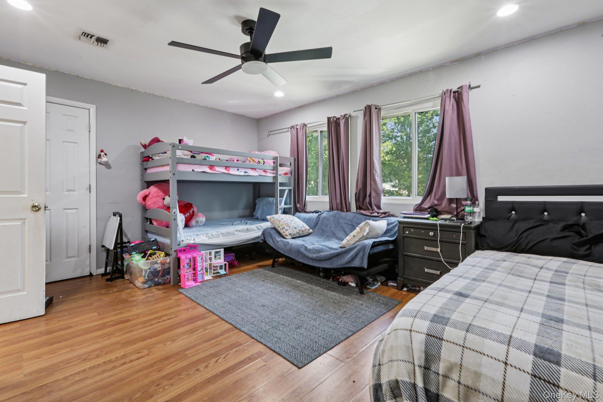 11 Rockledge Drive