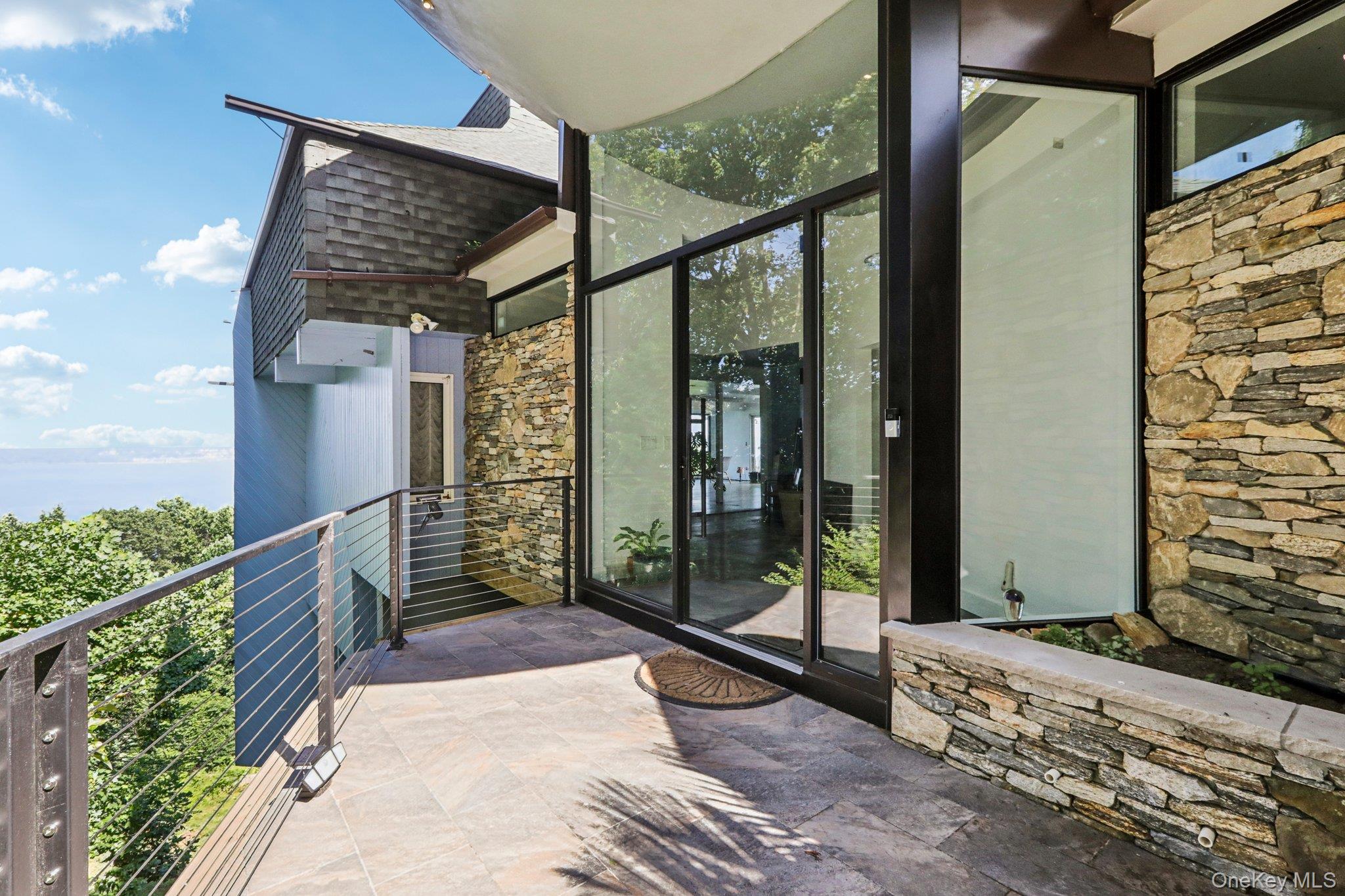 288 South Boulevard