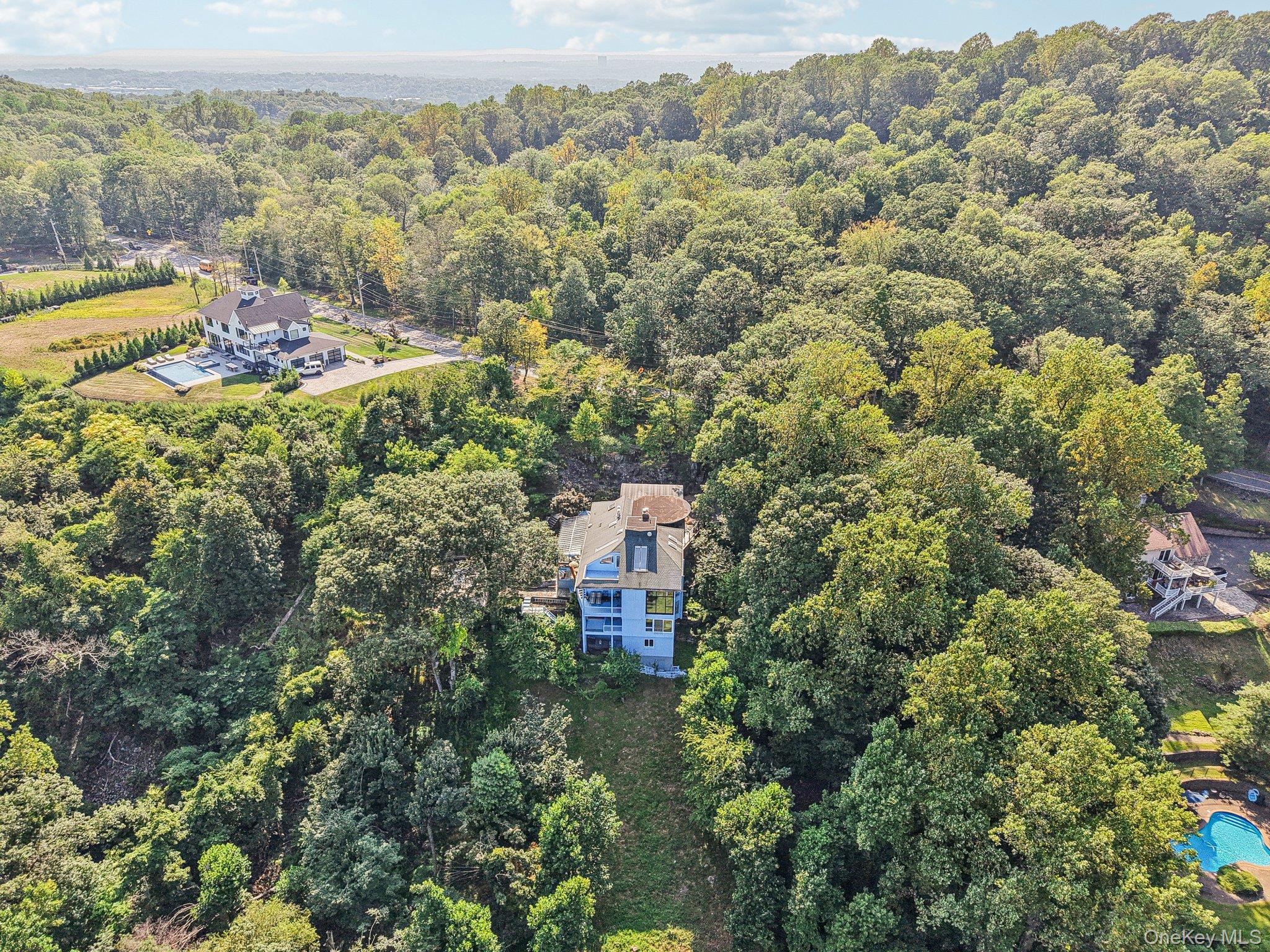 288 South Boulevard