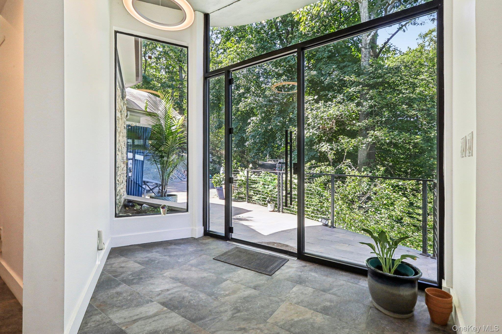 288 South Boulevard