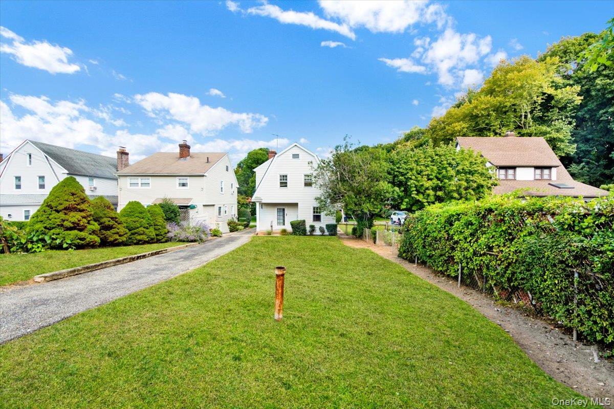 62 Dover Lane