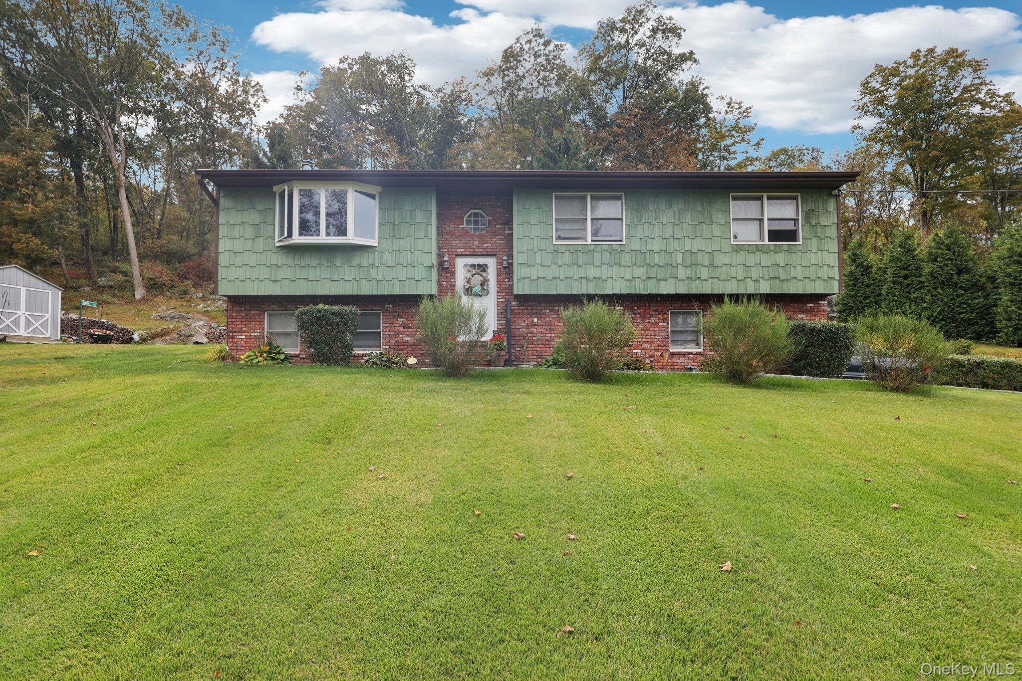 105 Old Road