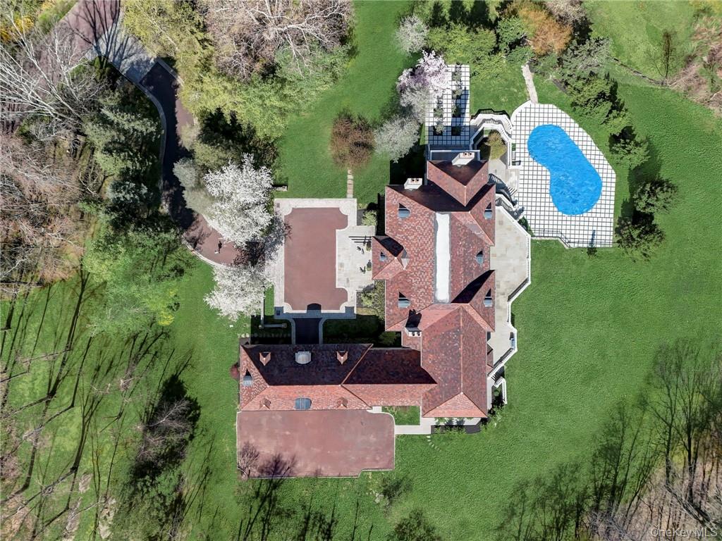 4 Cowdray Park Drive