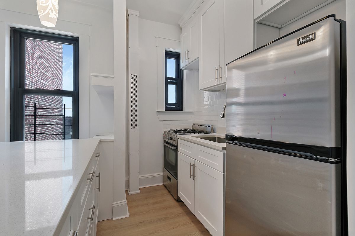 76-66 Austin Street 5-K