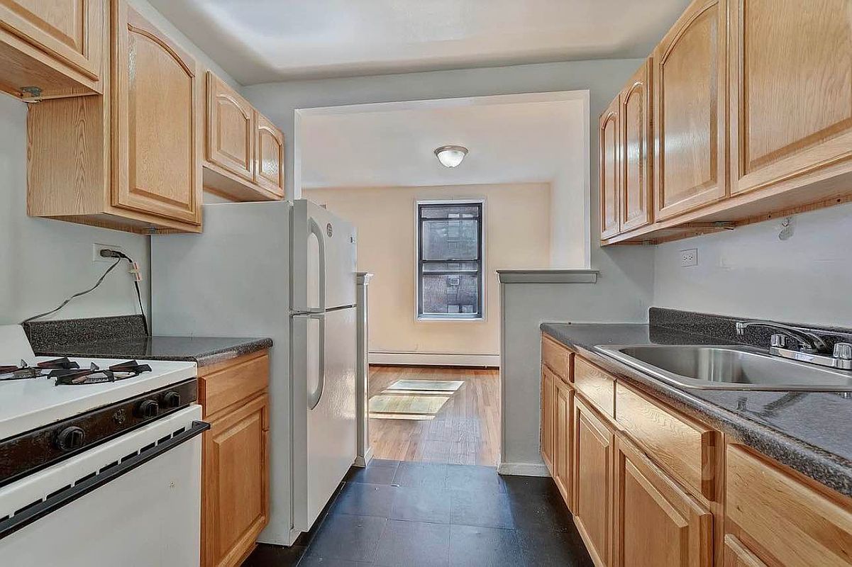 1130 Stadium Avenue 3-K