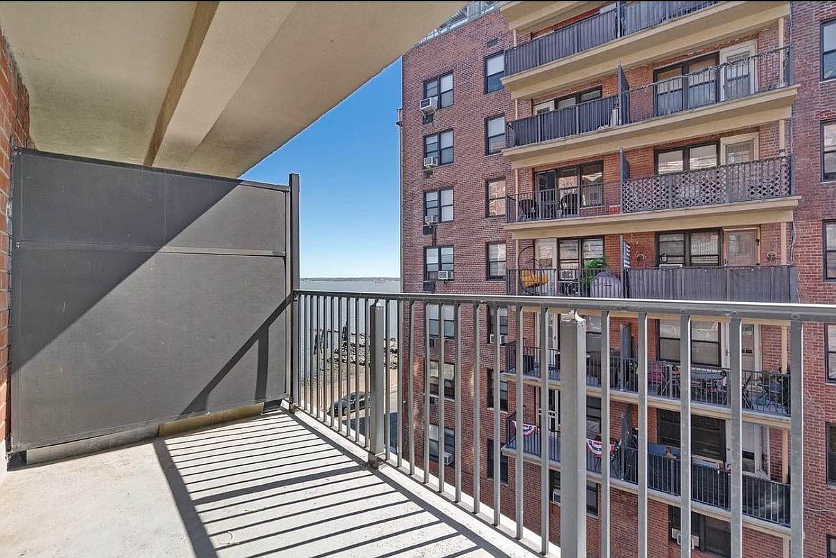 1130 Stadium Avenue 3-K