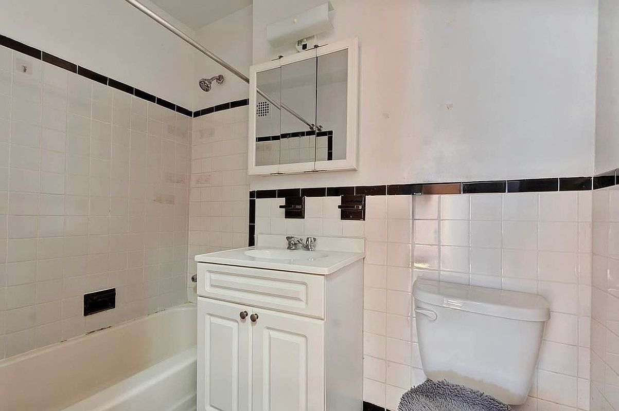 1130 Stadium Avenue 3-K