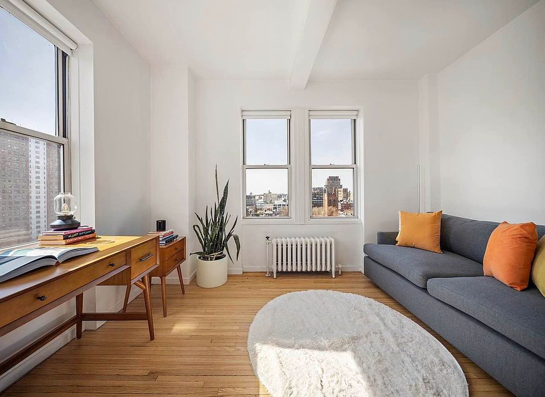 365 W 20th Street 14-E