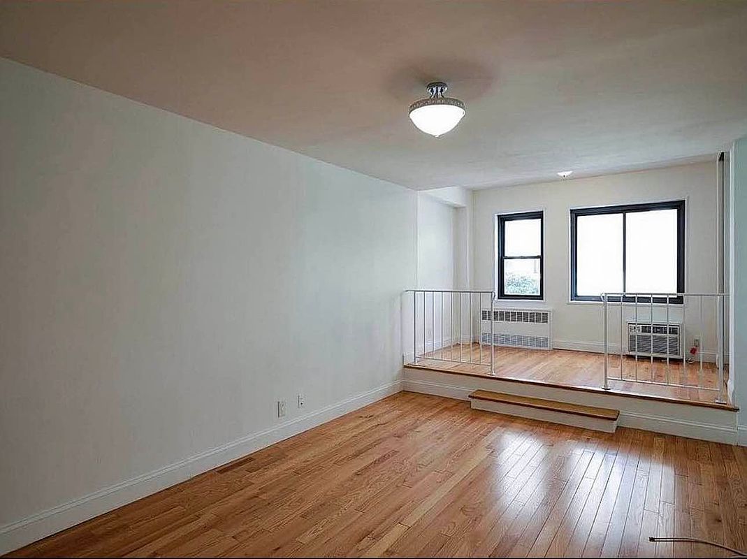 85 8th Avenue 2-H
