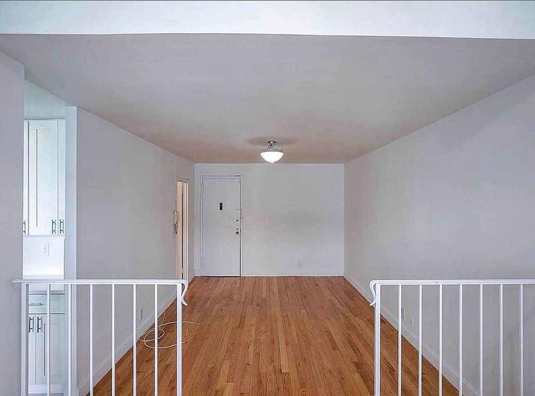 85 8th Avenue 2-H