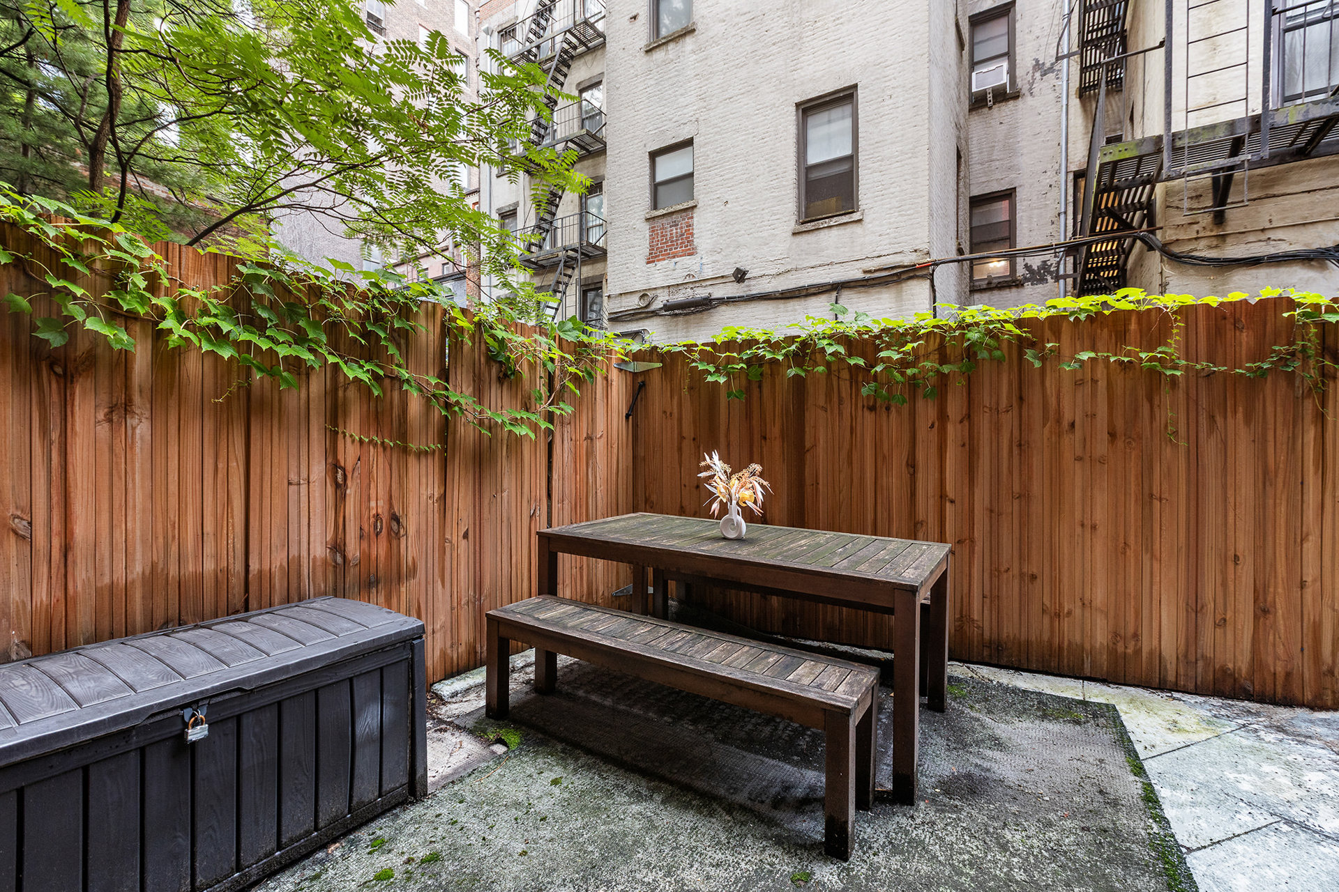 252 W 20TH Street 1C