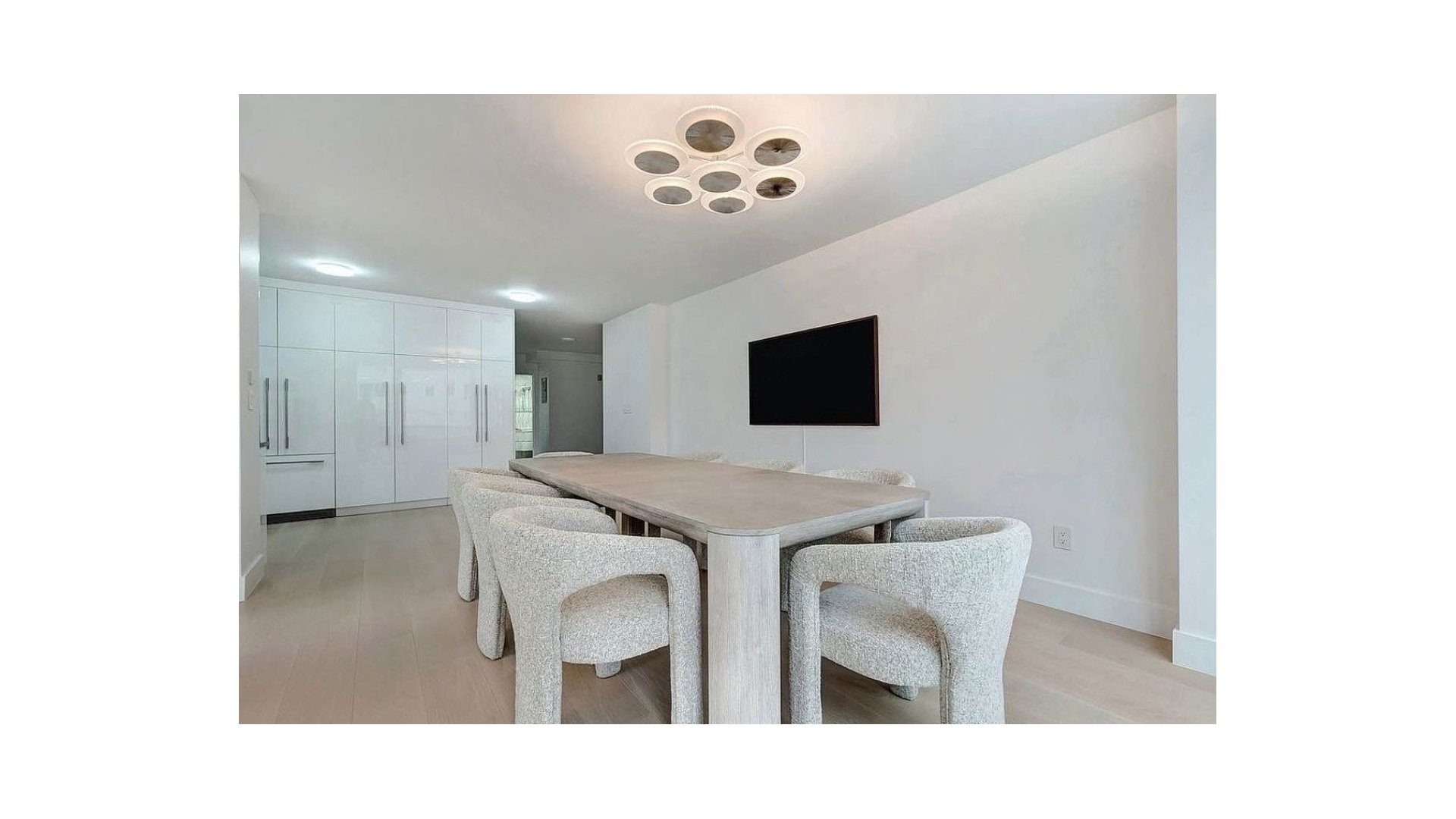 250 E 65TH Street 4A