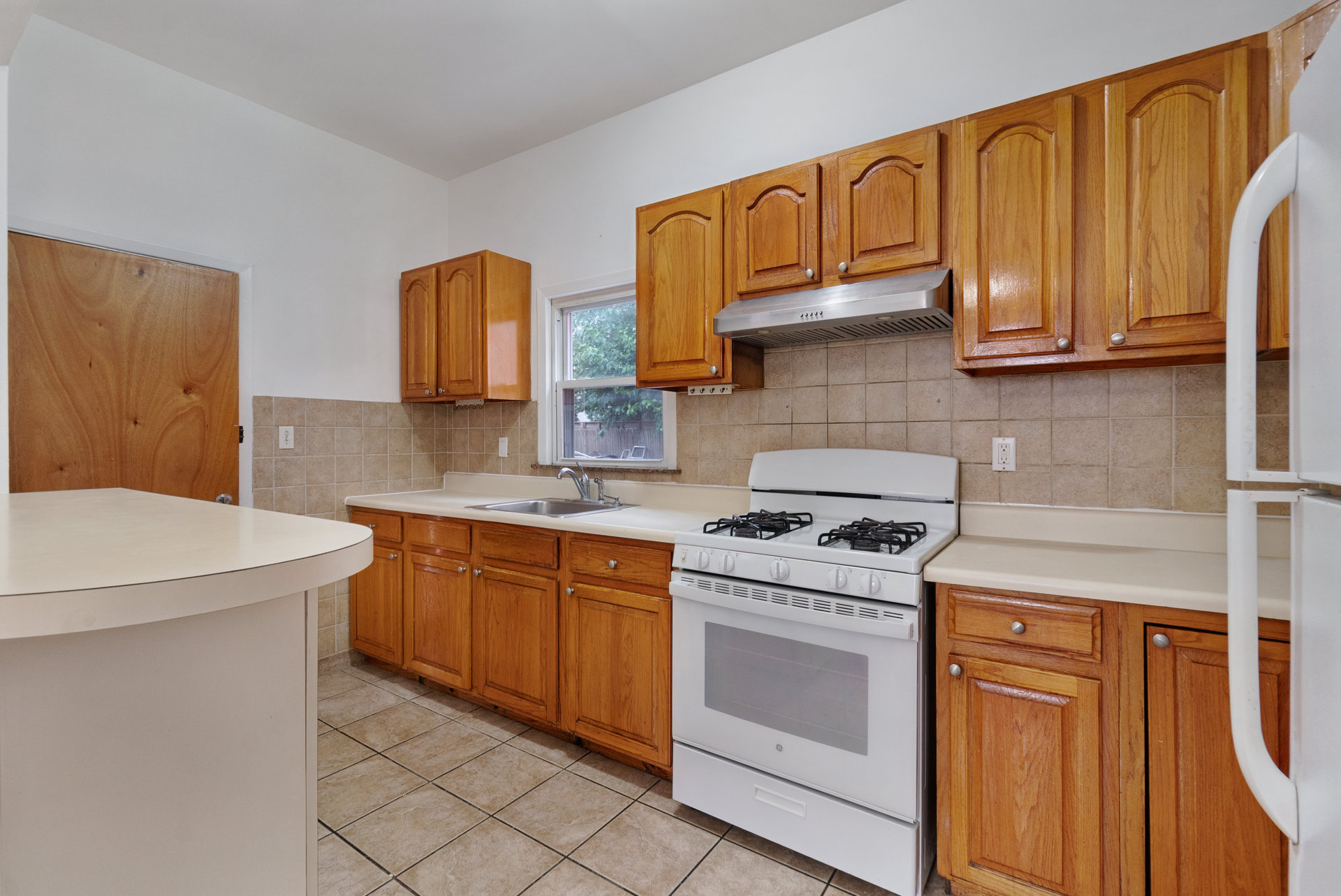 30-92 42ND Street