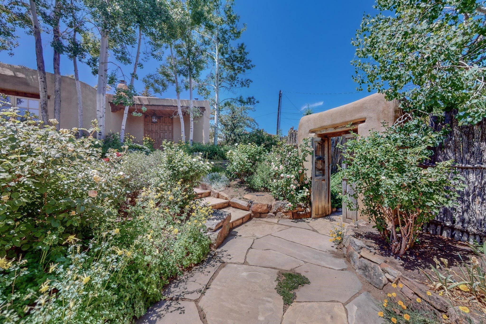 456 Camino Don Miguel