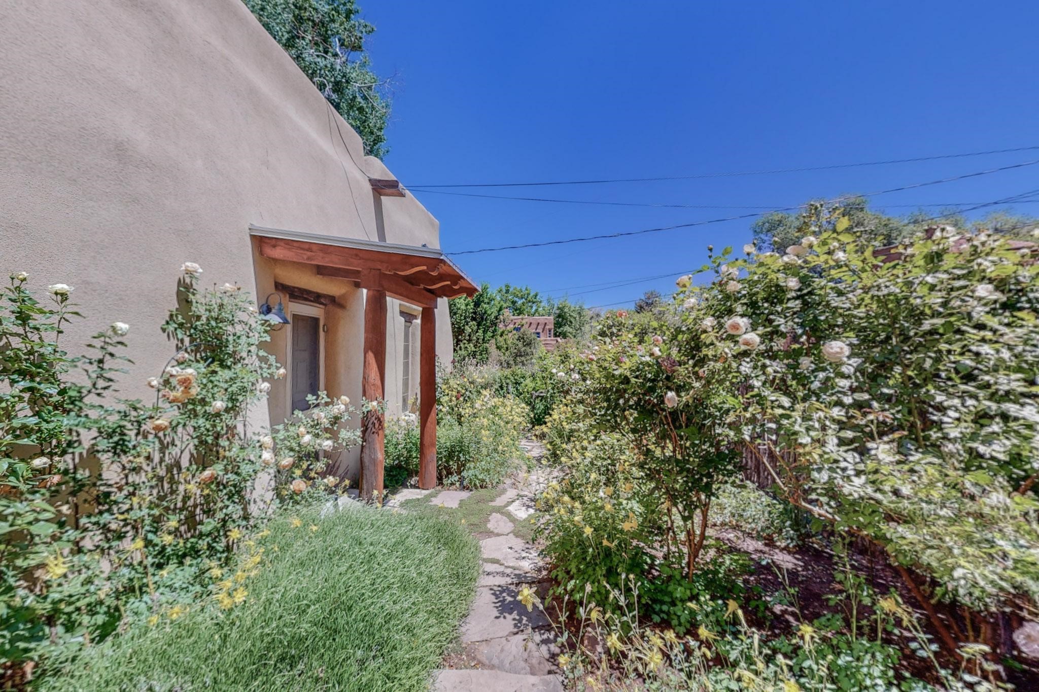 456 Camino Don Miguel