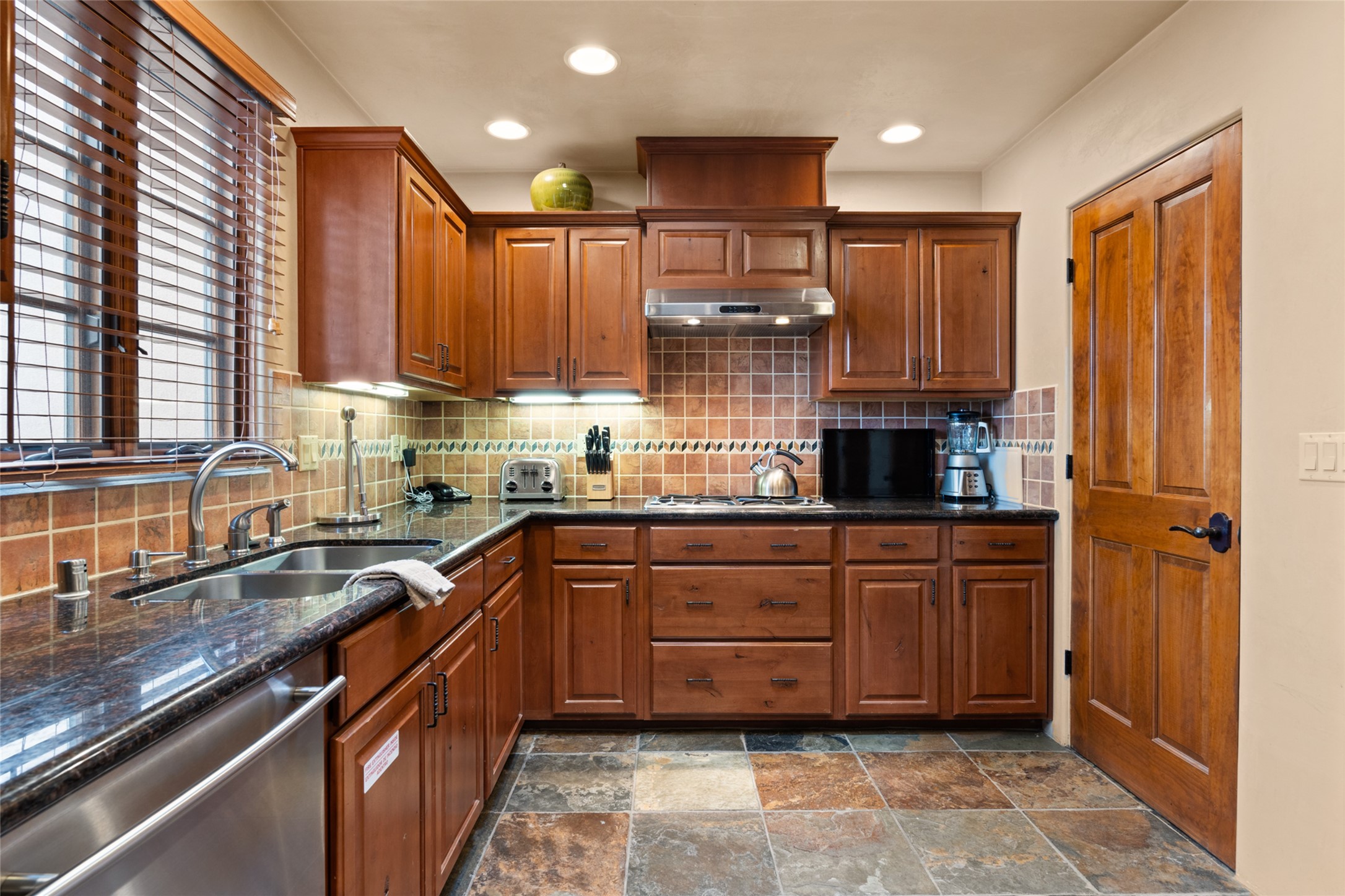 103 Catron Street 55H