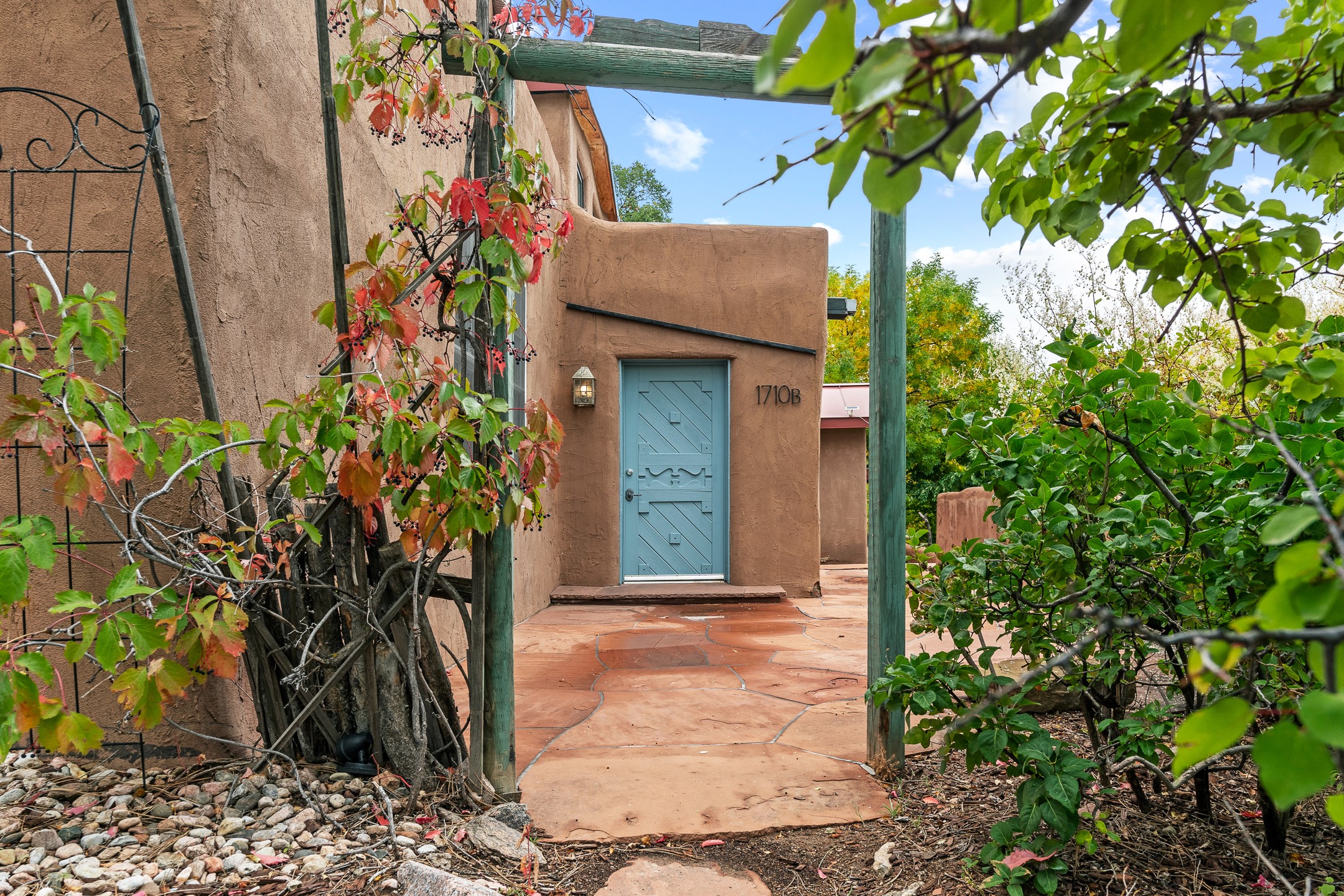 1688 Upper Canyon Road