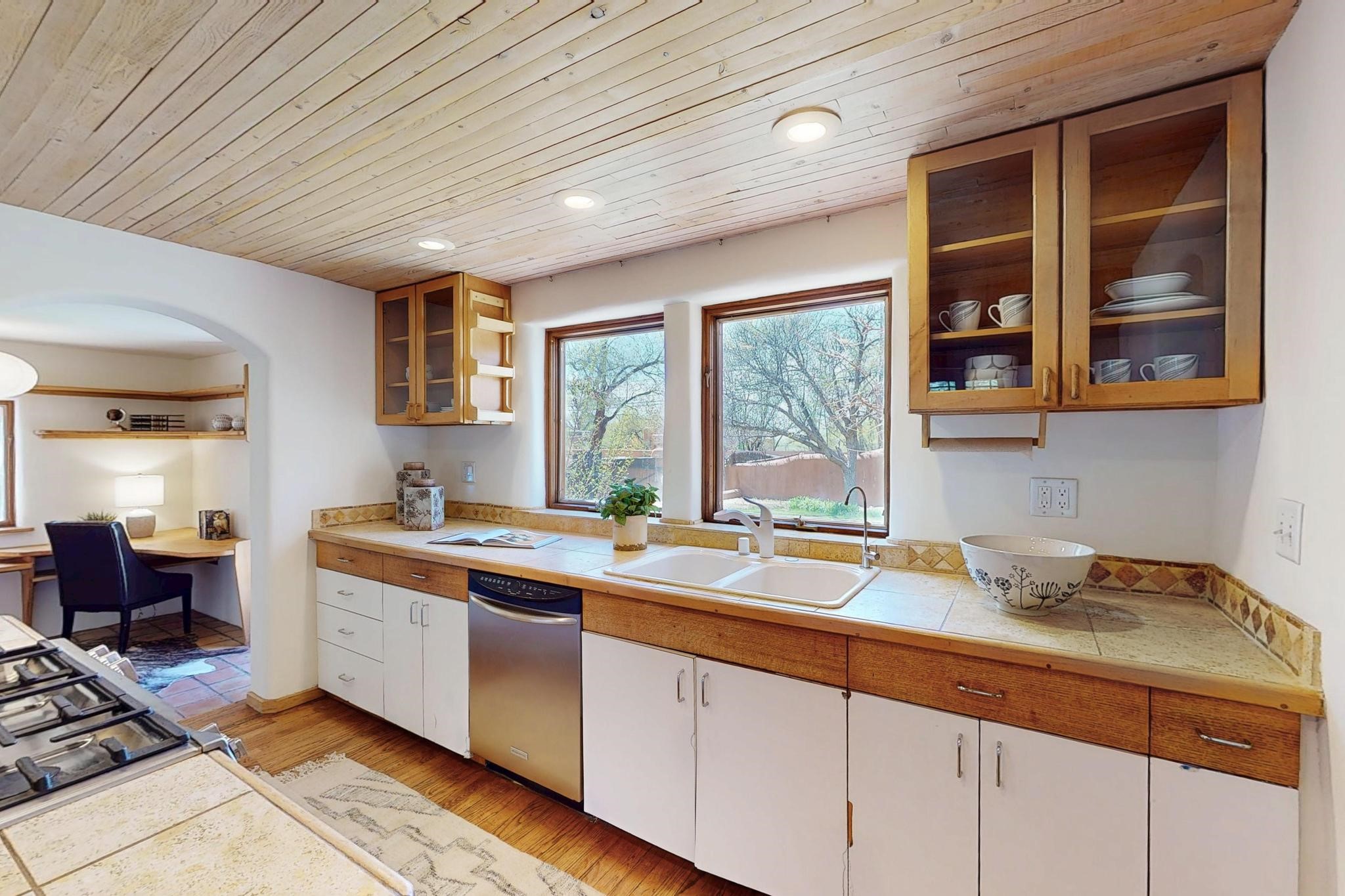 1101 Don Gaspar Avenue