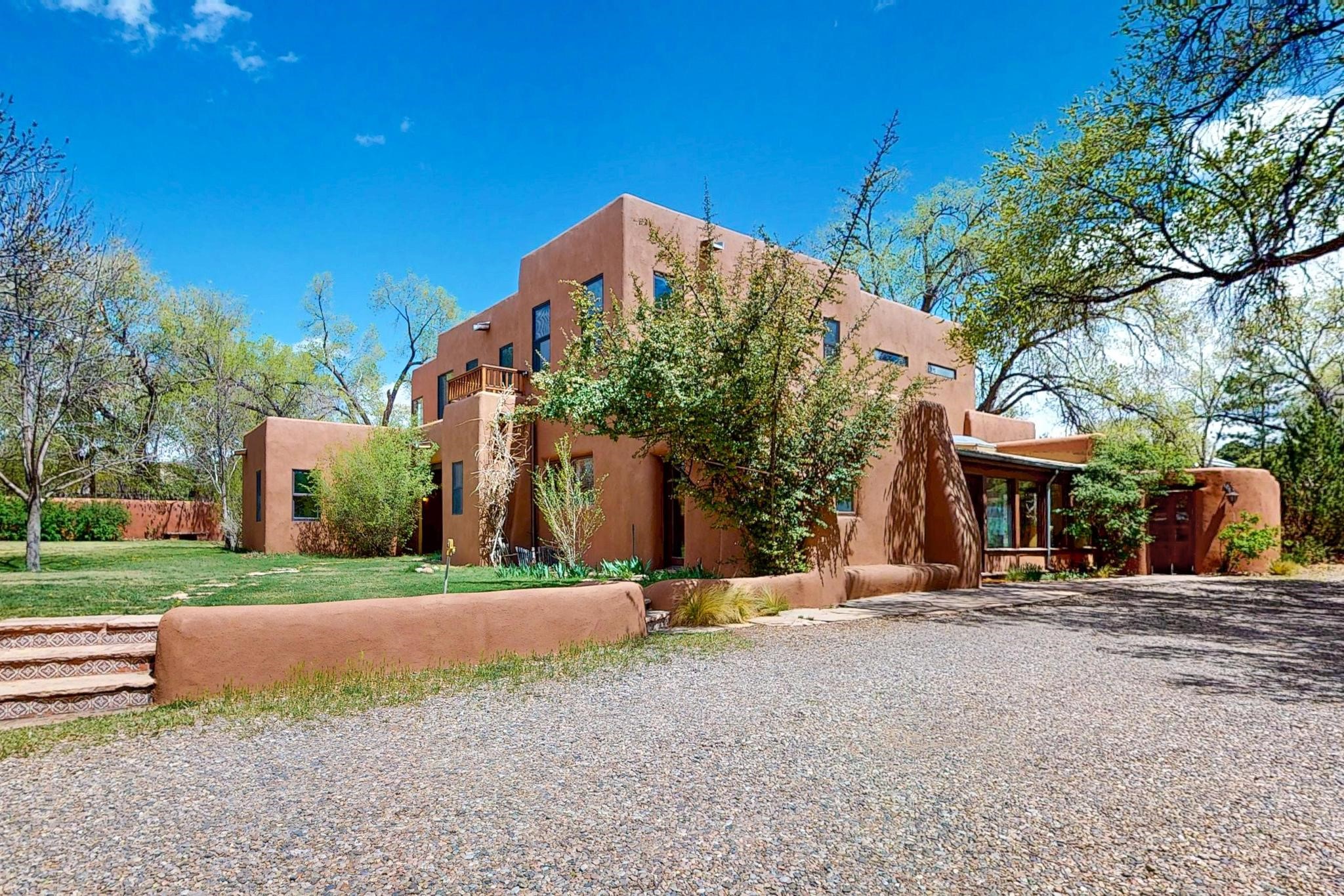 1101 Don Gaspar Avenue