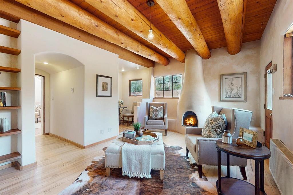 1101 Don Gaspar Avenue