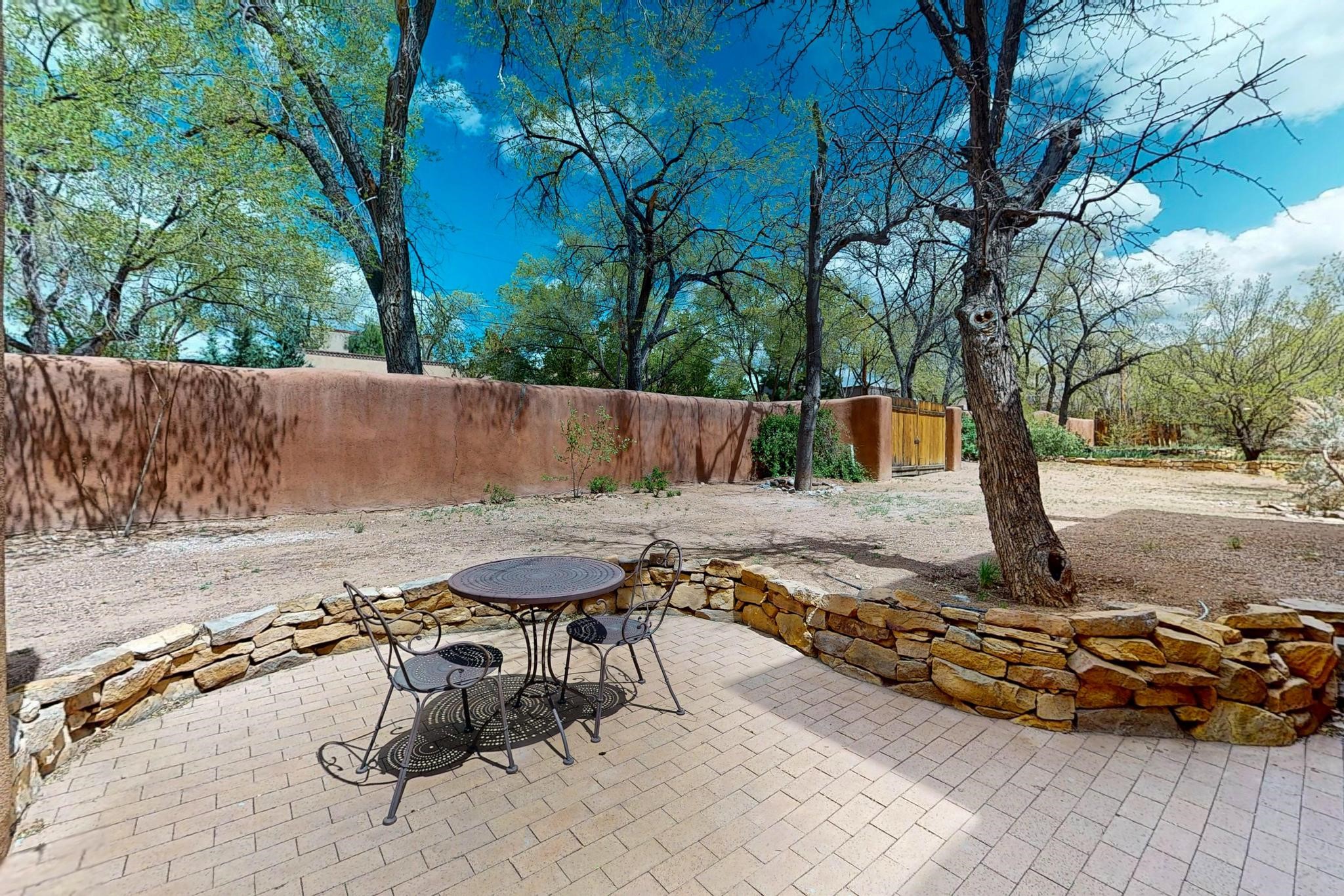 1101 Don Gaspar Avenue