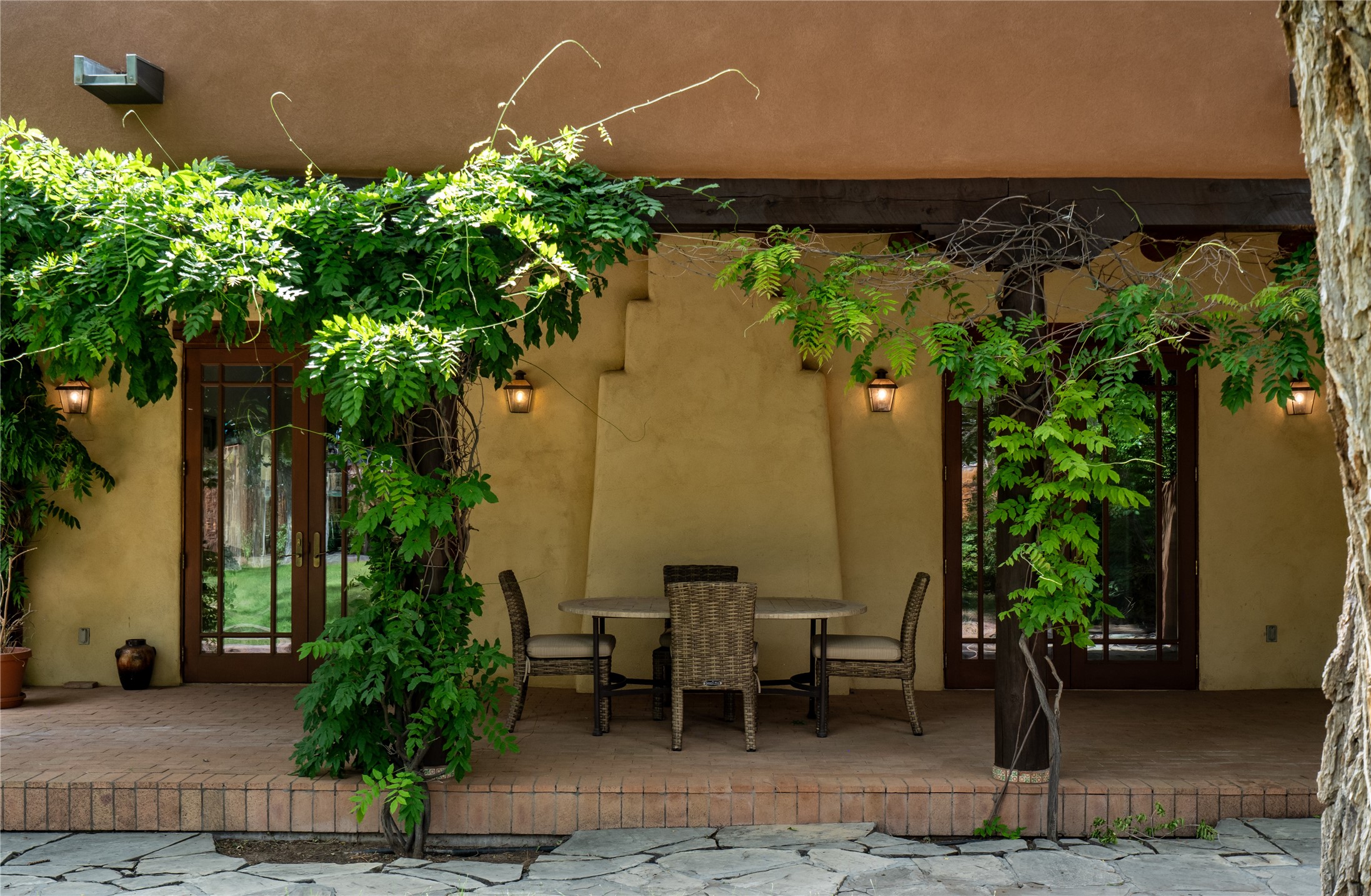 1101 Don Gaspar Avenue