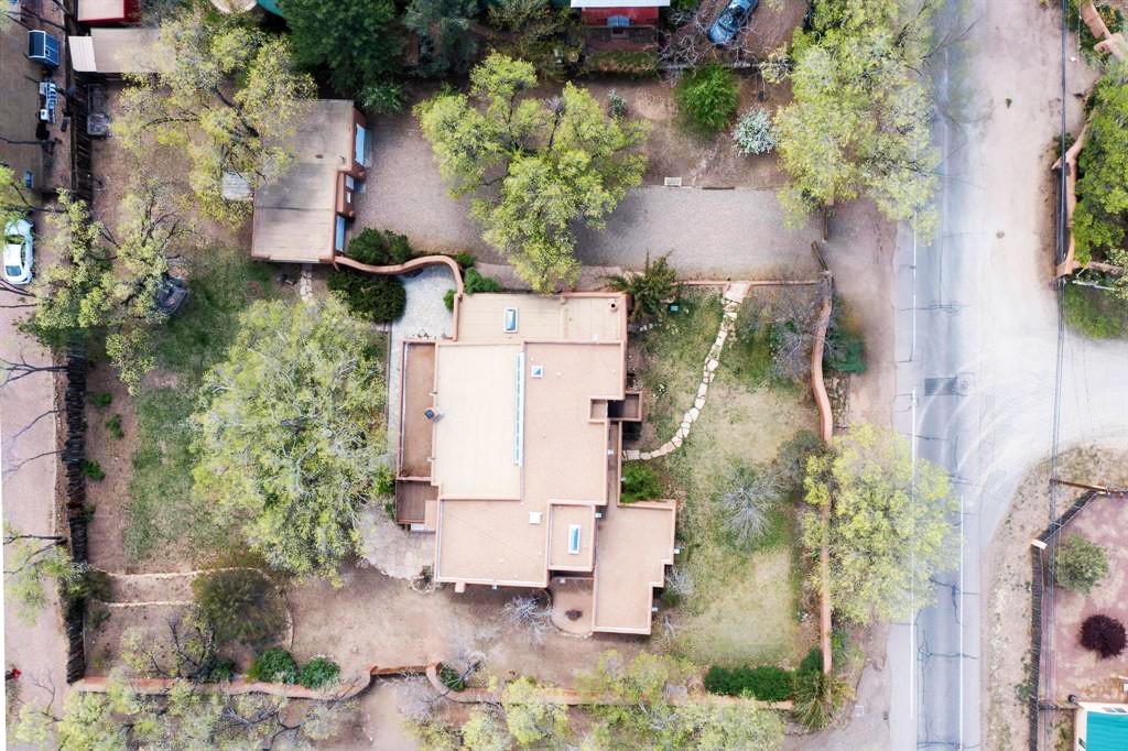 1101 Don Gaspar Avenue