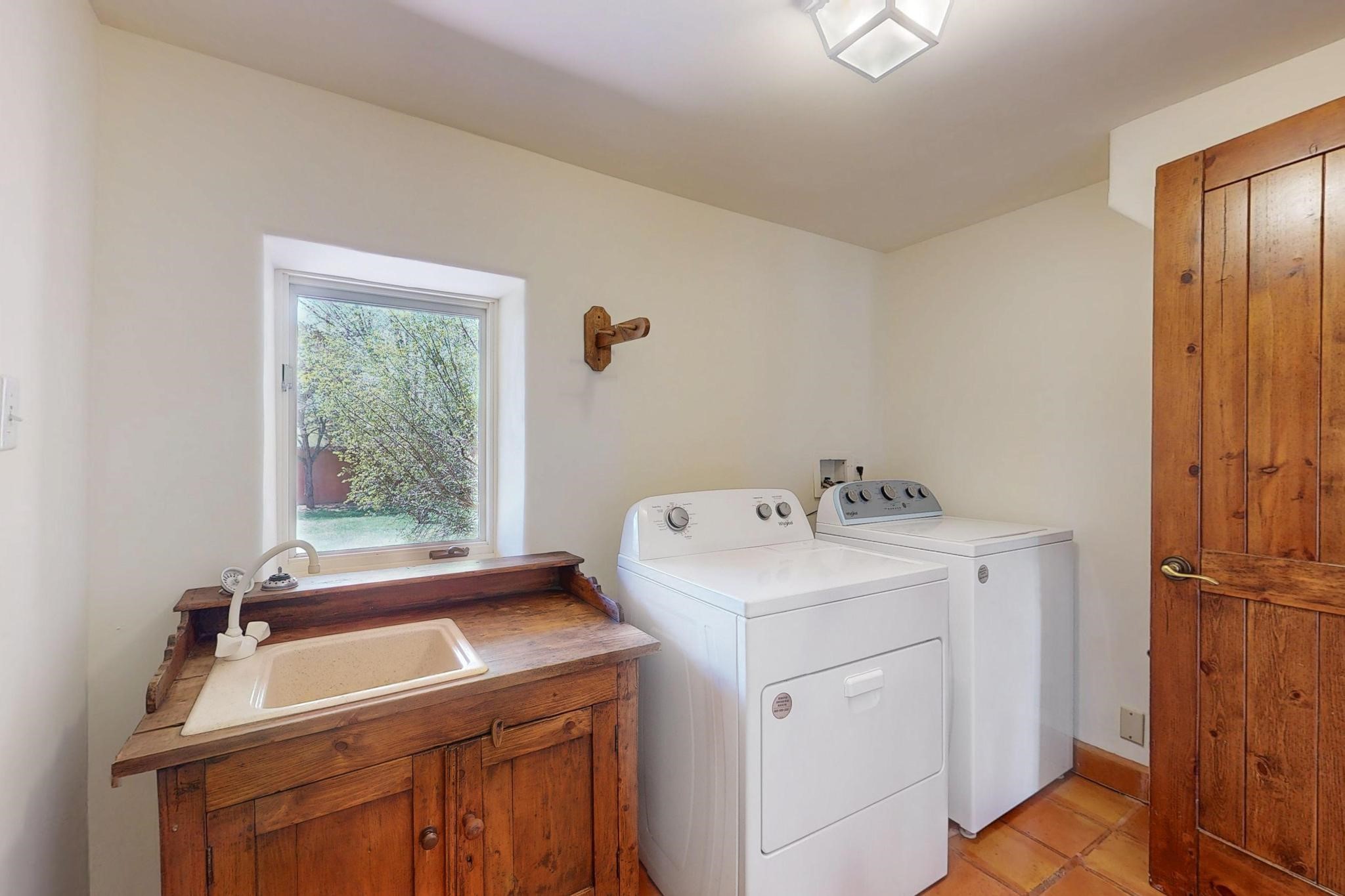 1101 Don Gaspar Avenue