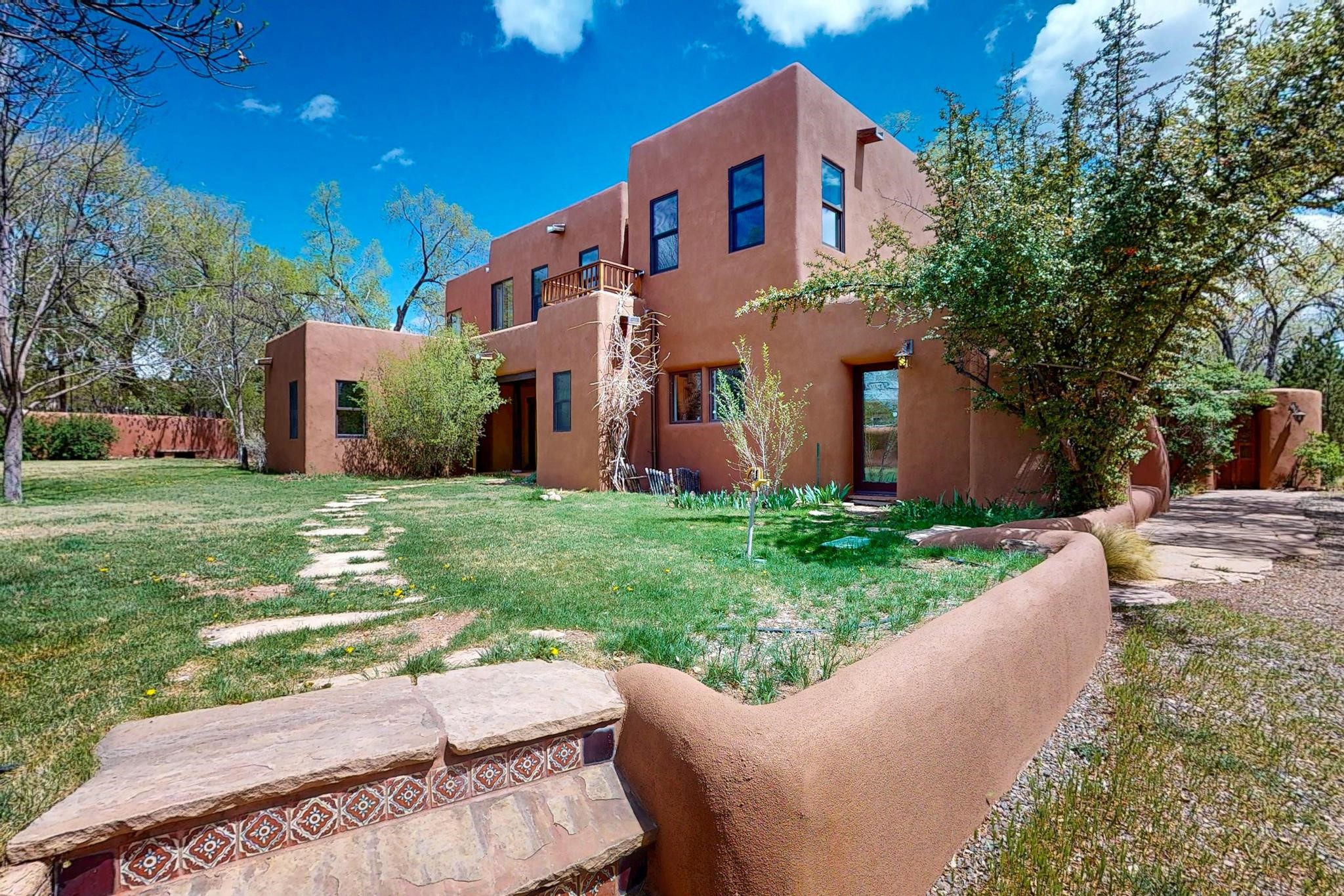 1101 Don Gaspar Avenue