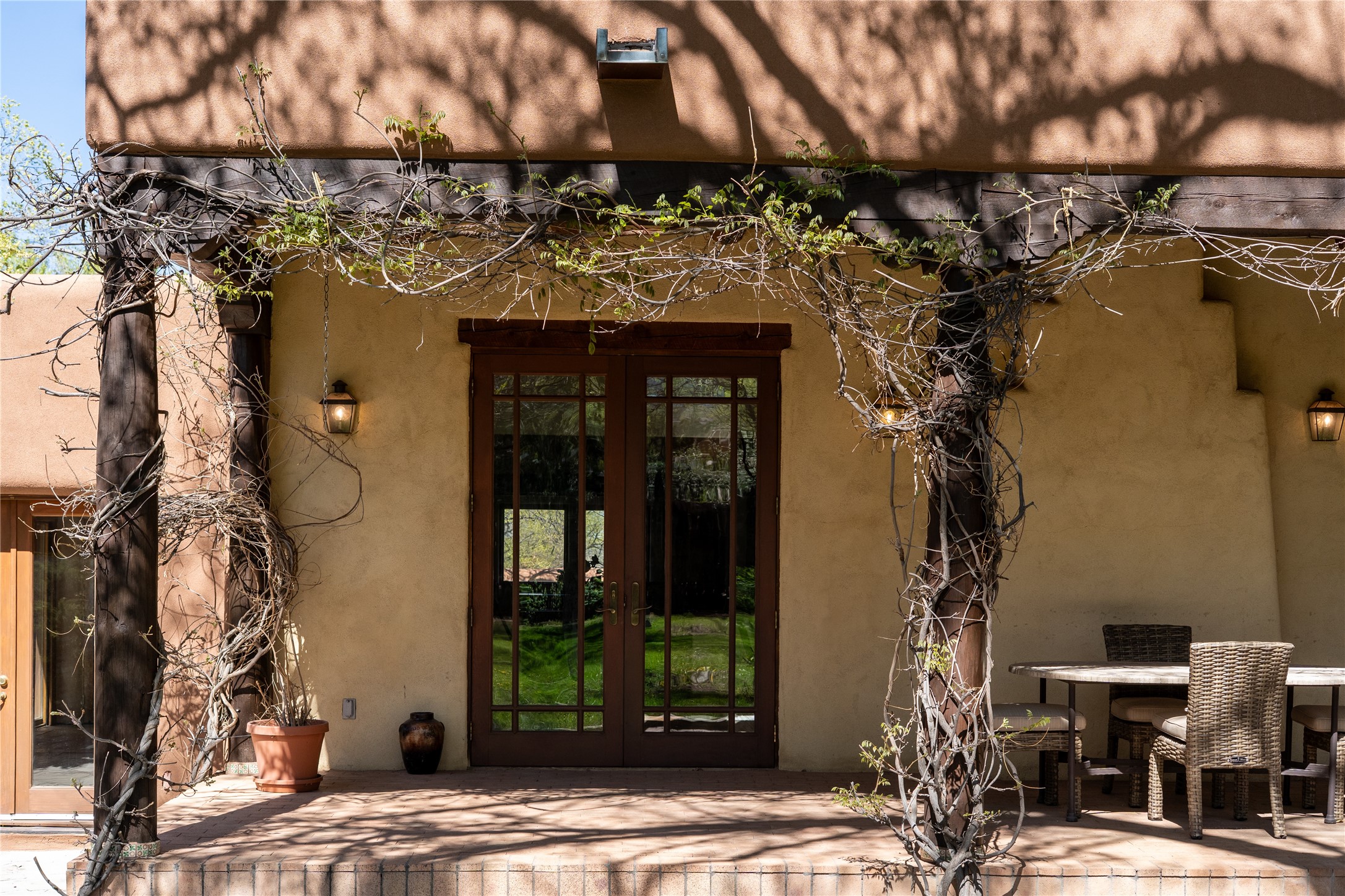 1101 Don Gaspar Avenue