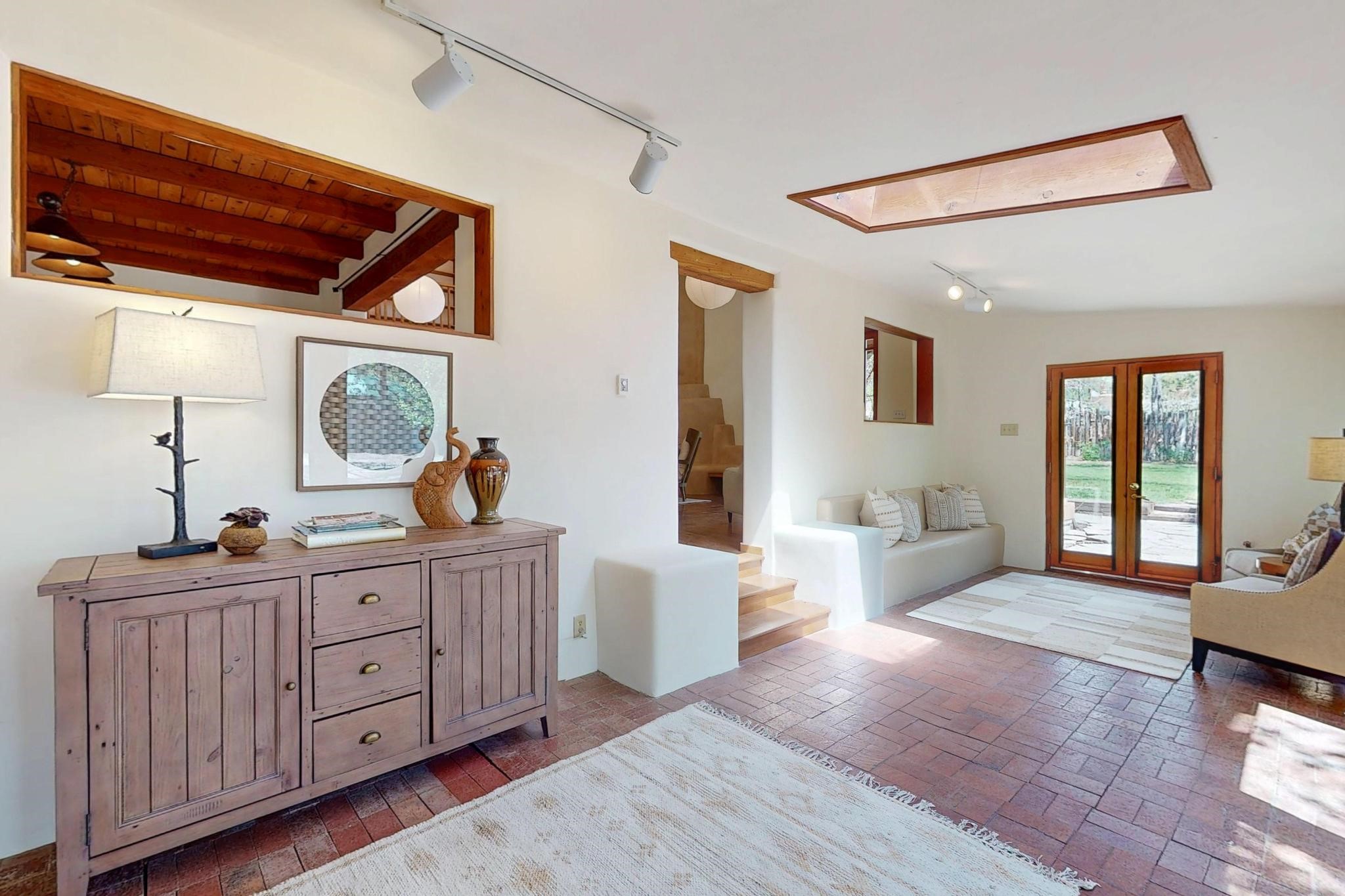 1101 Don Gaspar Avenue