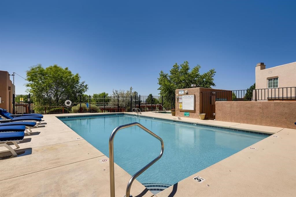 2210 Miguel Chavez 426