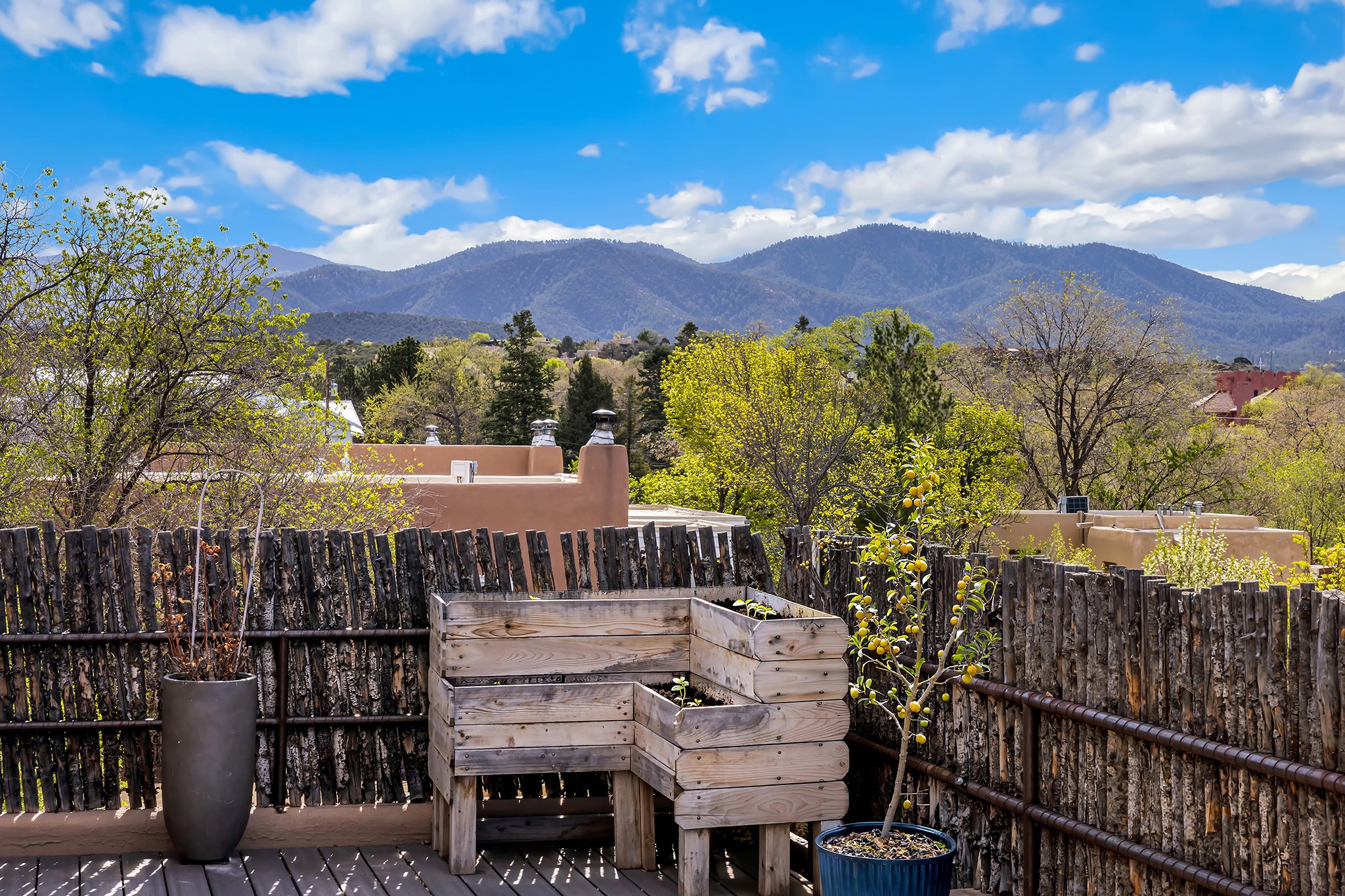 231 1/2 Rosario Boulevard