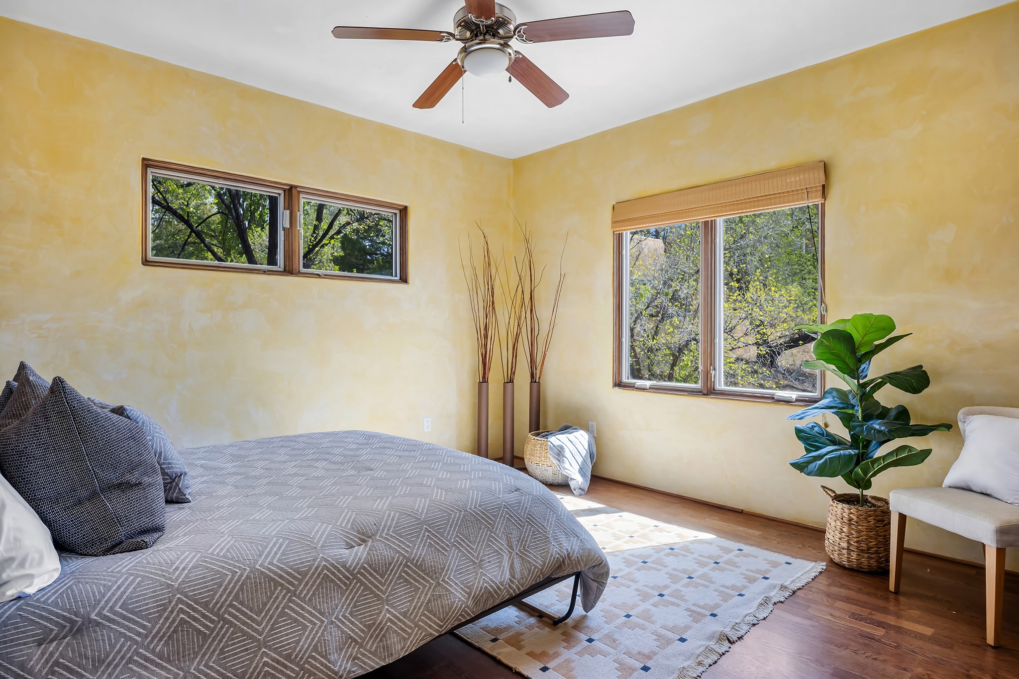 231 1/2 Rosario Boulevard