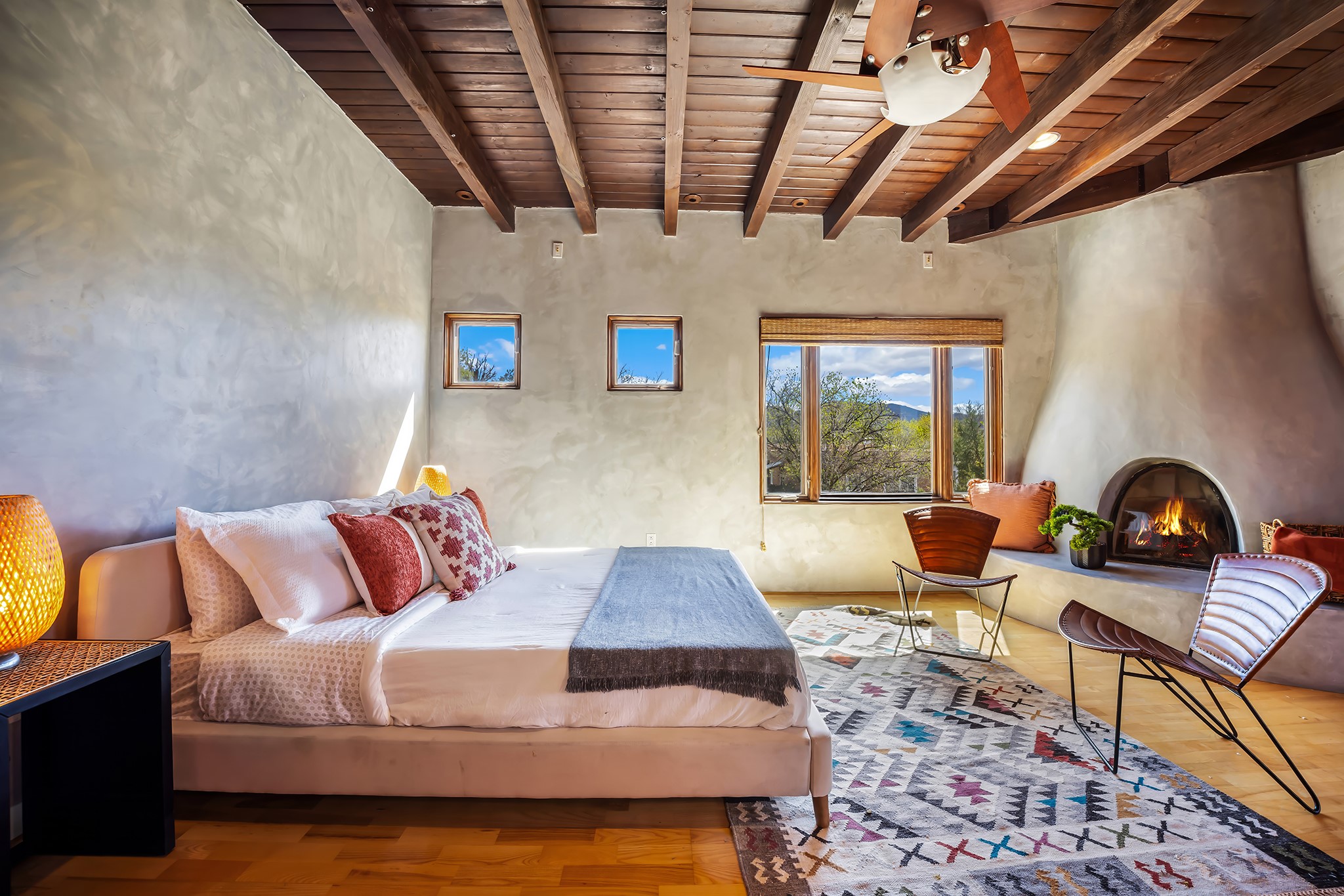 231 1/2 Rosario Boulevard