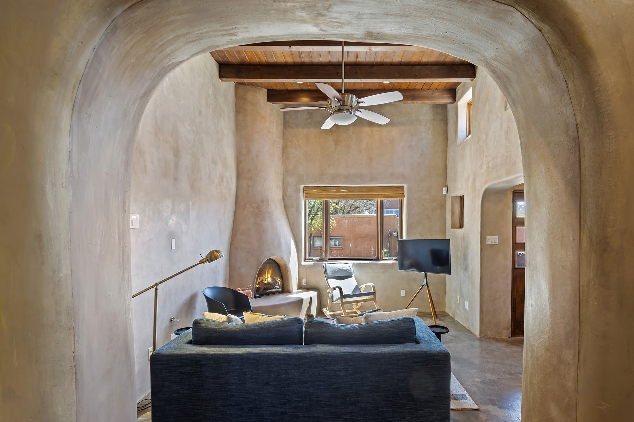 231 1/2 Rosario Boulevard