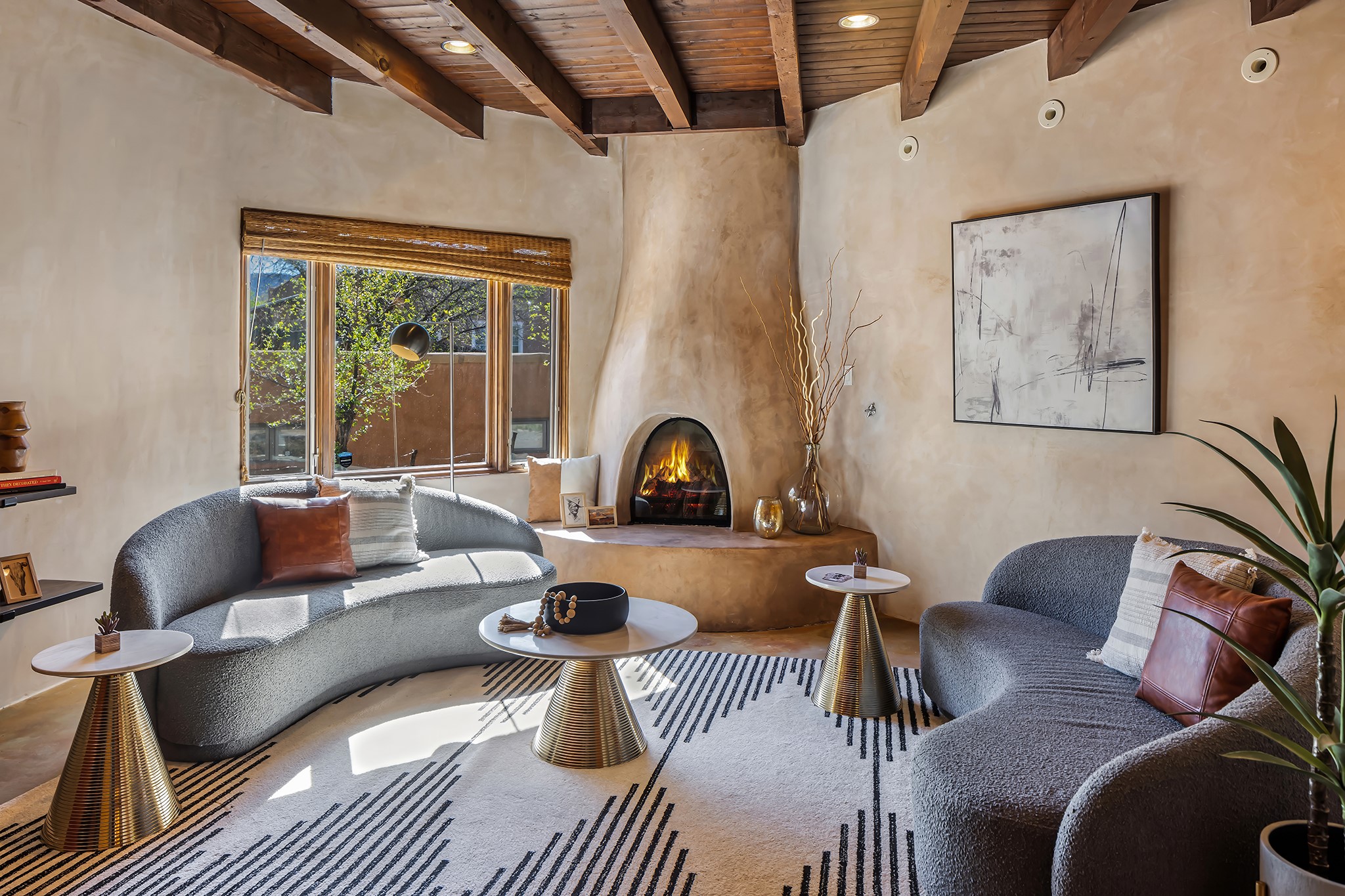 231 1/2 Rosario Boulevard