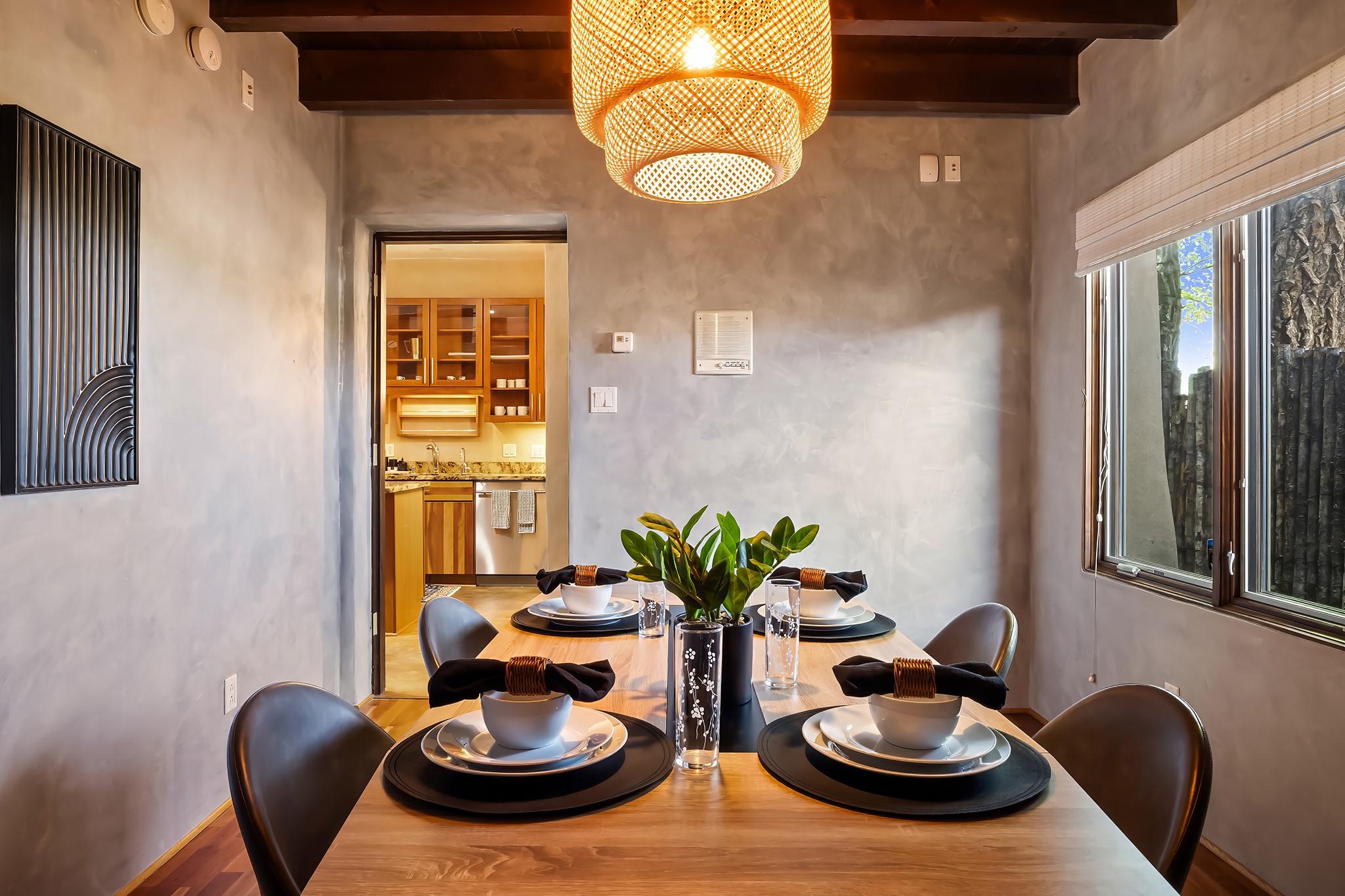 231 1/2 Rosario Boulevard